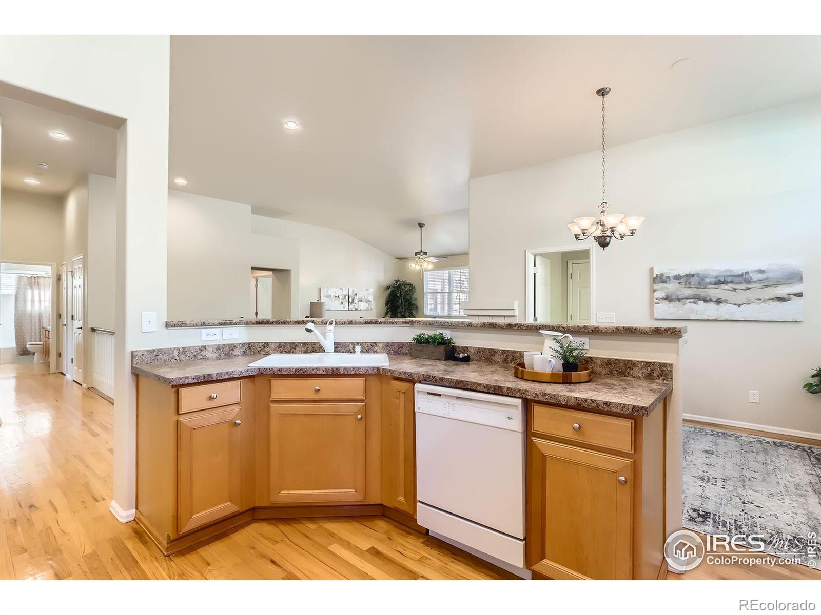 MLS Image #10 for 2409  winding drive,longmont, Colorado