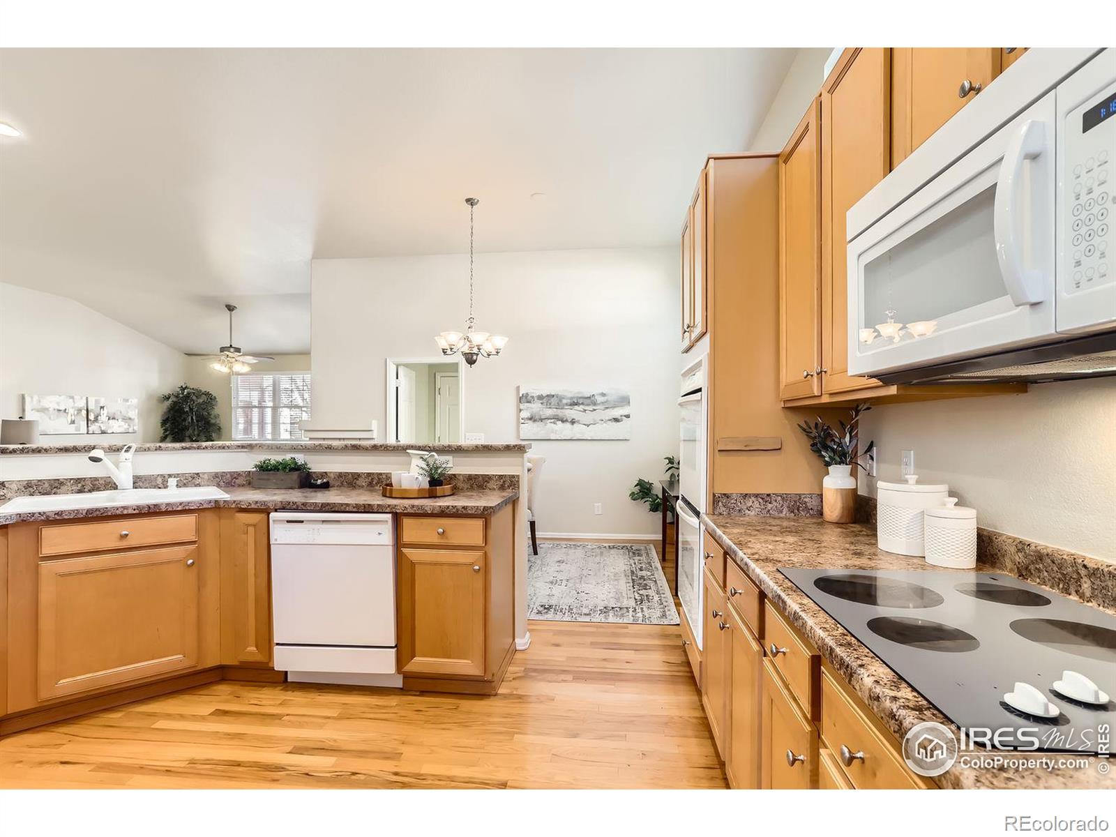 MLS Image #11 for 2409  winding drive,longmont, Colorado