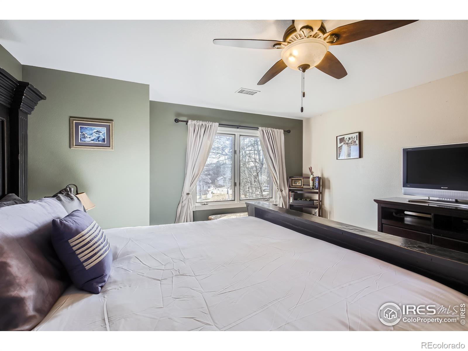 MLS Image #16 for 2318  shadow court,loveland, Colorado