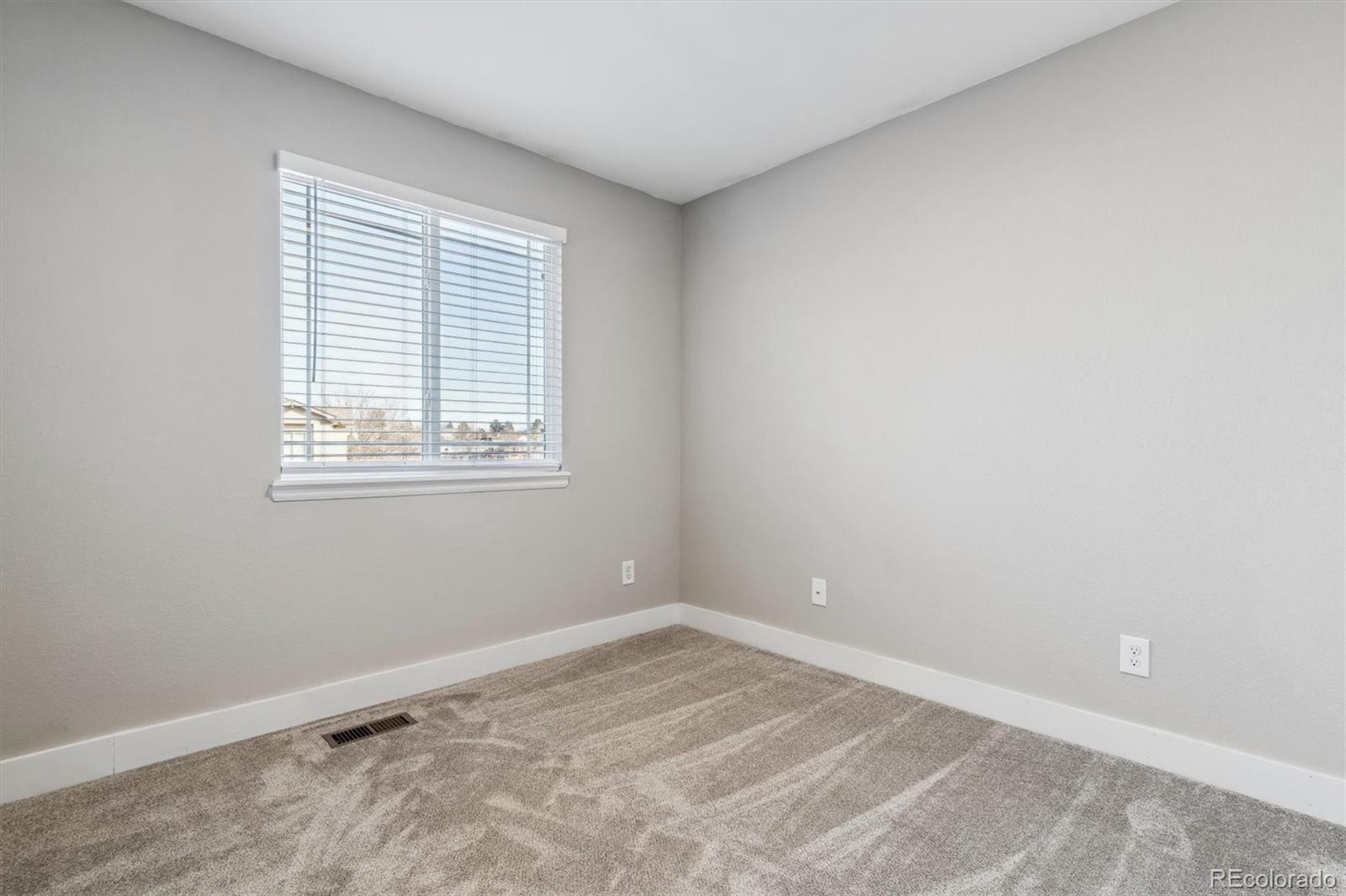 MLS Image #22 for 10586 w maplewood drive,littleton, Colorado