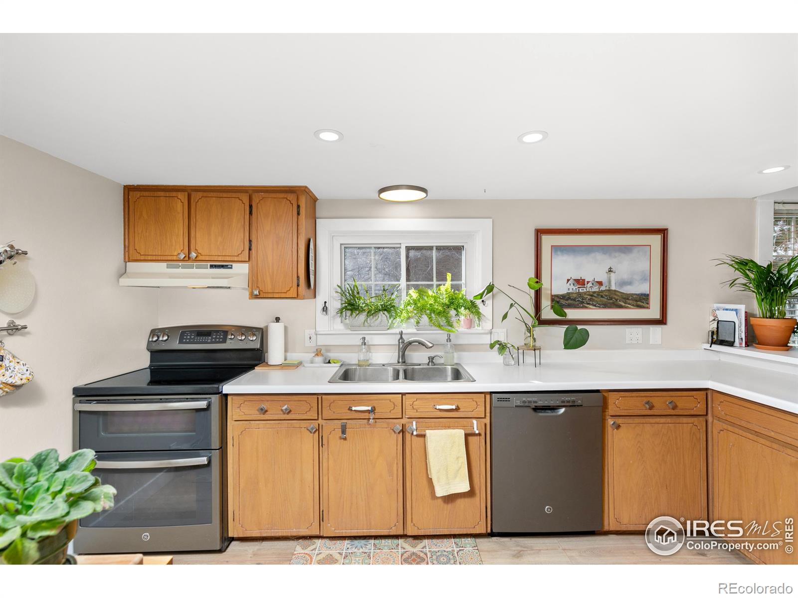 MLS Image #12 for 2206  eaton street,edgewater, Colorado