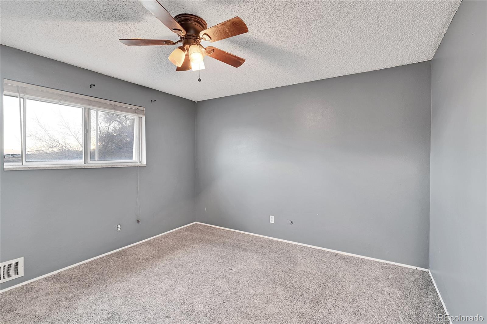 MLS Image #20 for 5667 s lowell boulevard,littleton, Colorado