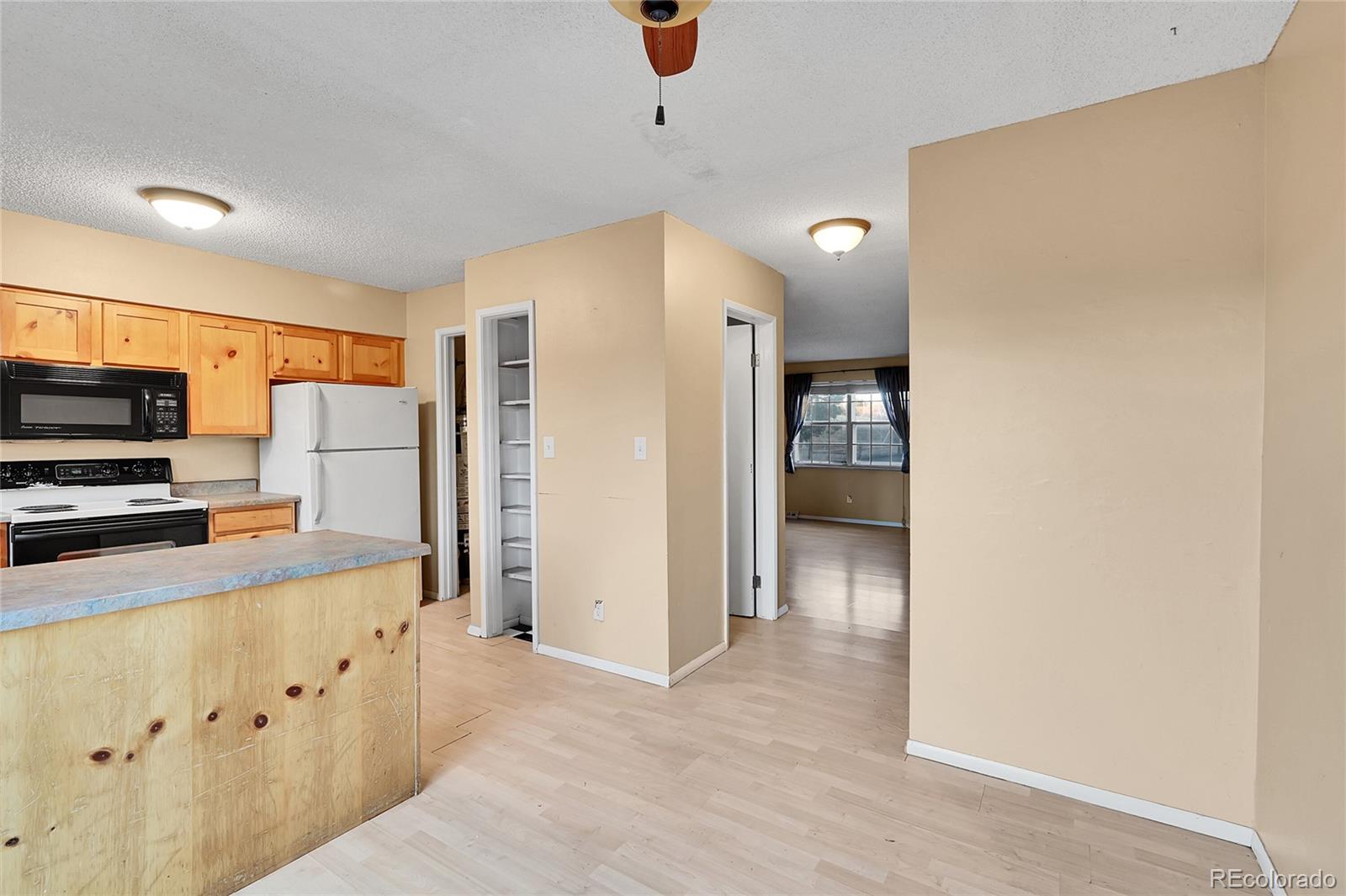 MLS Image #9 for 5667 s lowell boulevard,littleton, Colorado