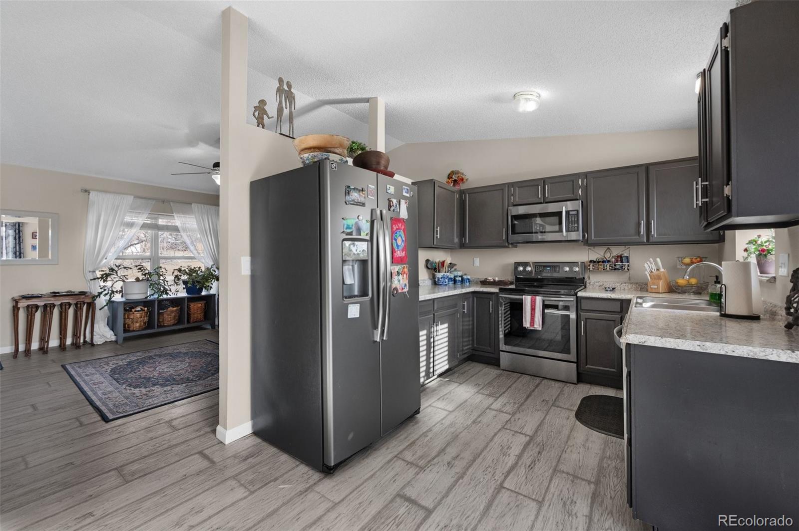 MLS Image #10 for 3535  sedgewood way,colorado springs, Colorado