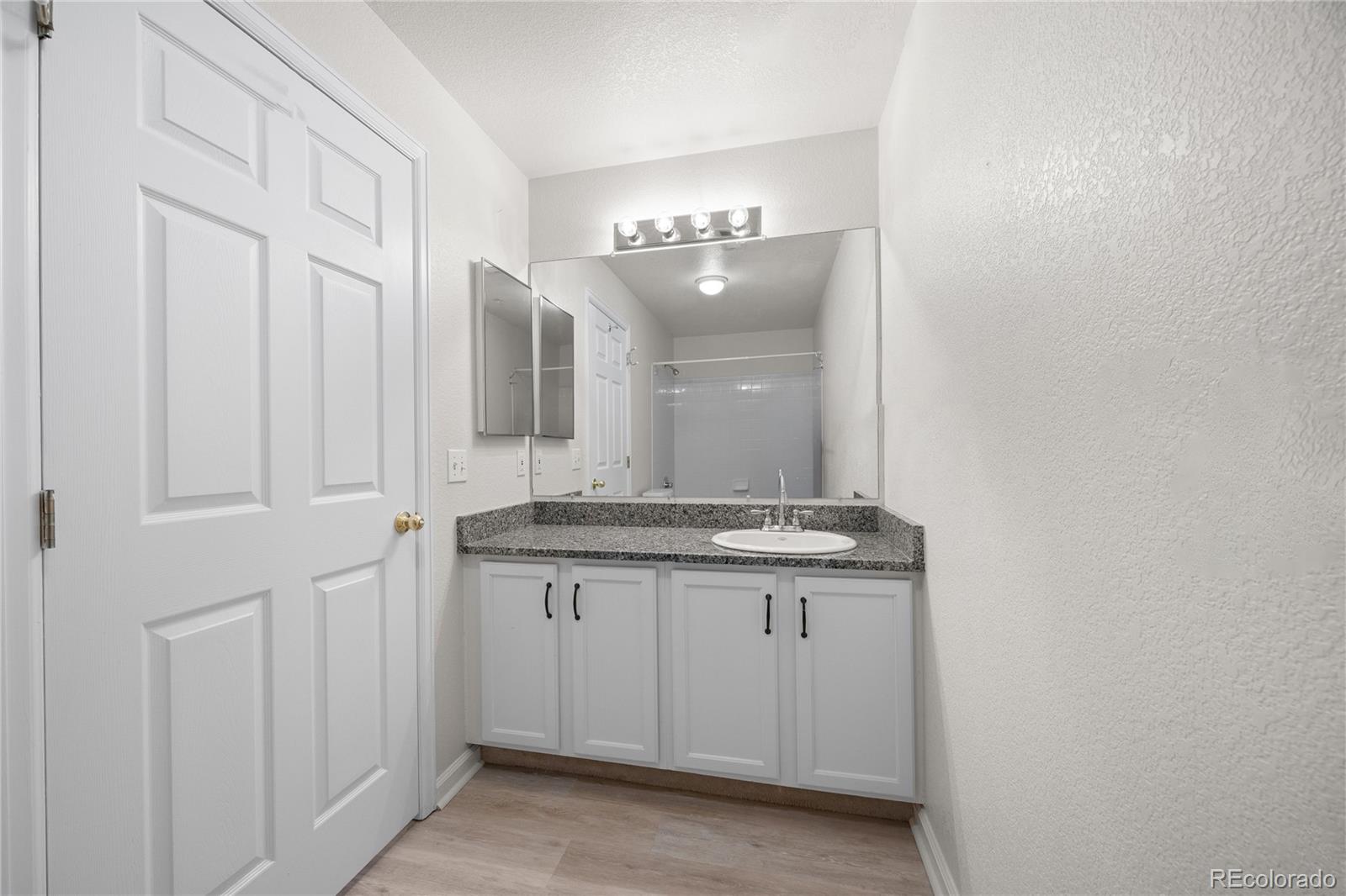 MLS Image #14 for 8707 e florida avenue 813,denver, Colorado