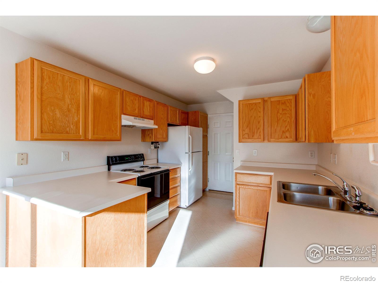 MLS Image #12 for 230  acacia drive,loveland, Colorado