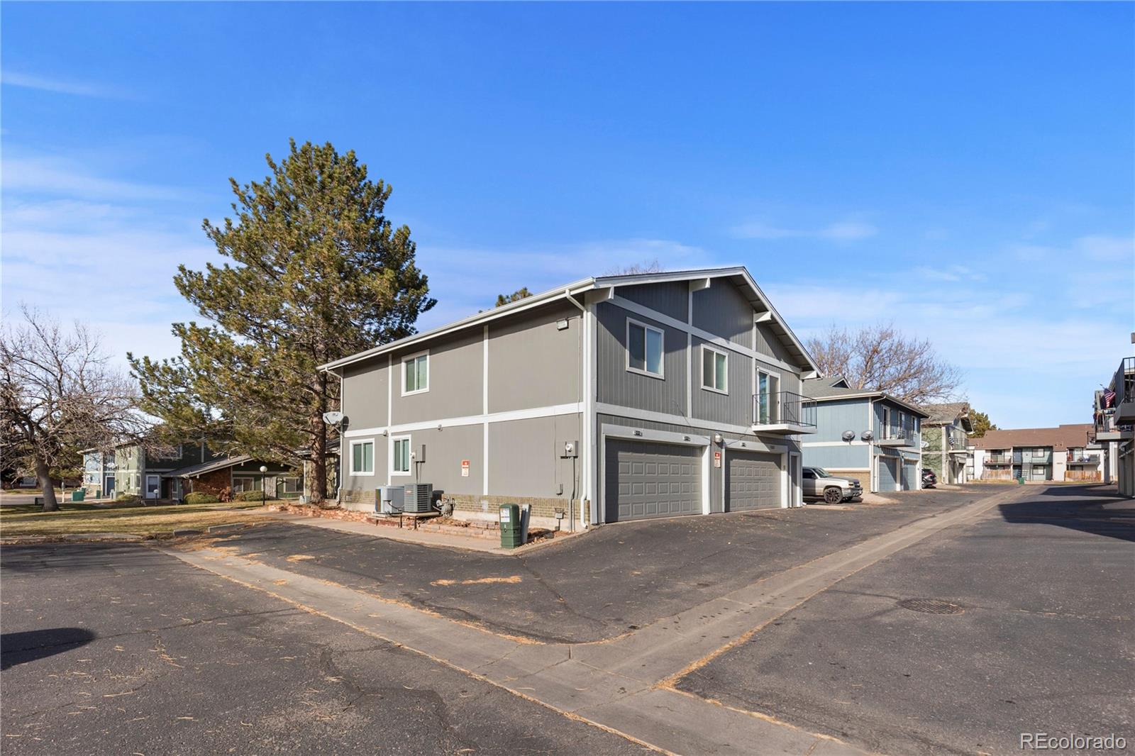 MLS Image #8 for 1223 s wheeling way ,aurora, Colorado