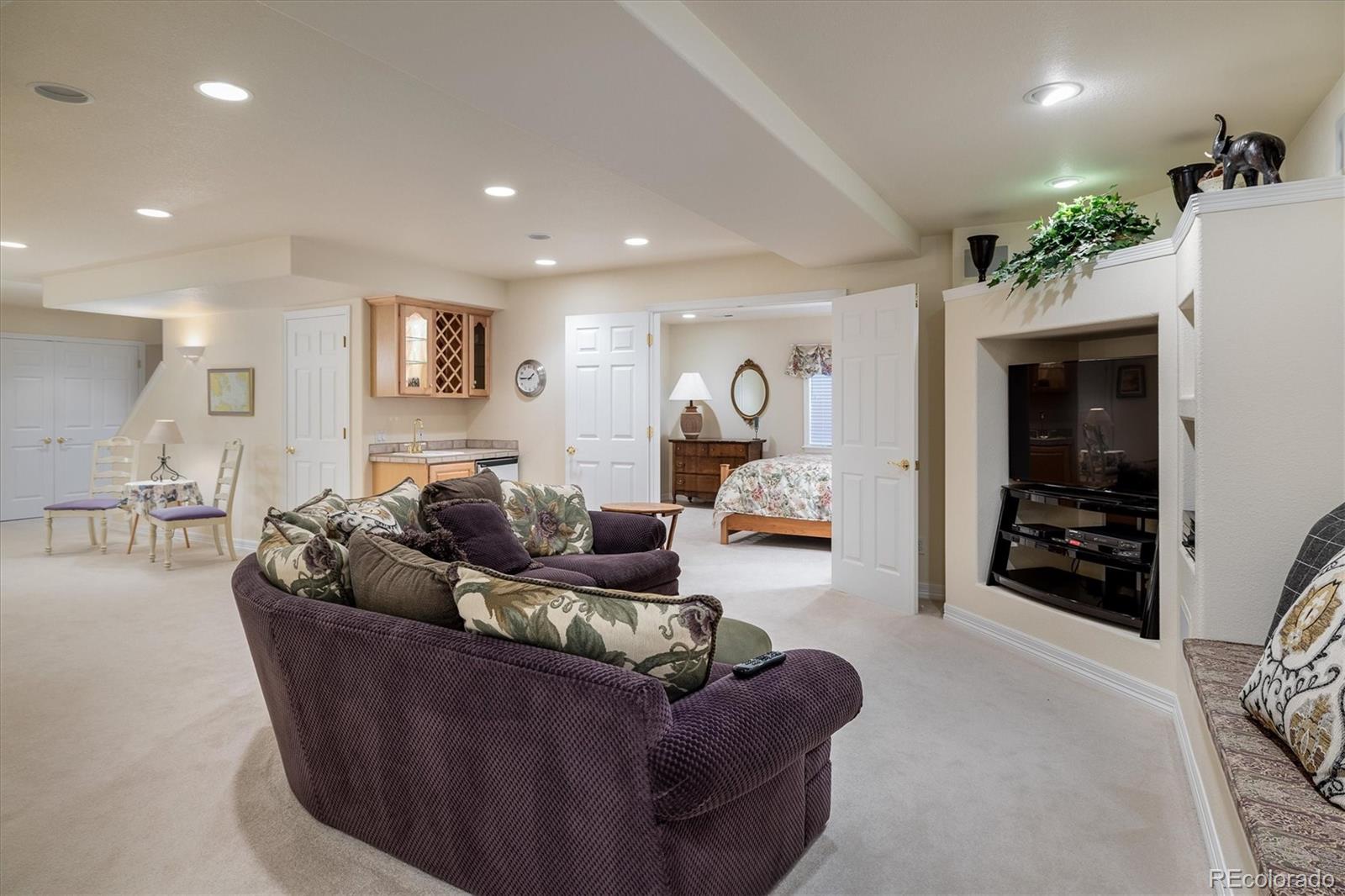 MLS Image #23 for 6401 s jamaica circle,englewood, Colorado