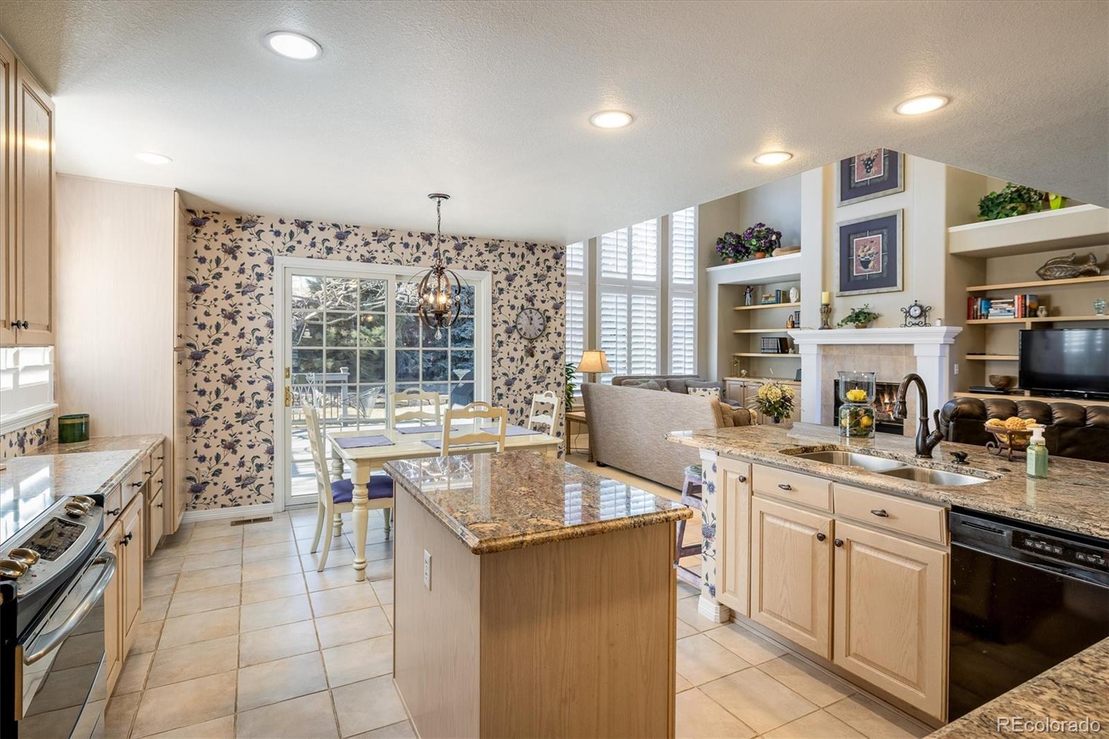 MLS Image #7 for 6401 s jamaica circle,englewood, Colorado