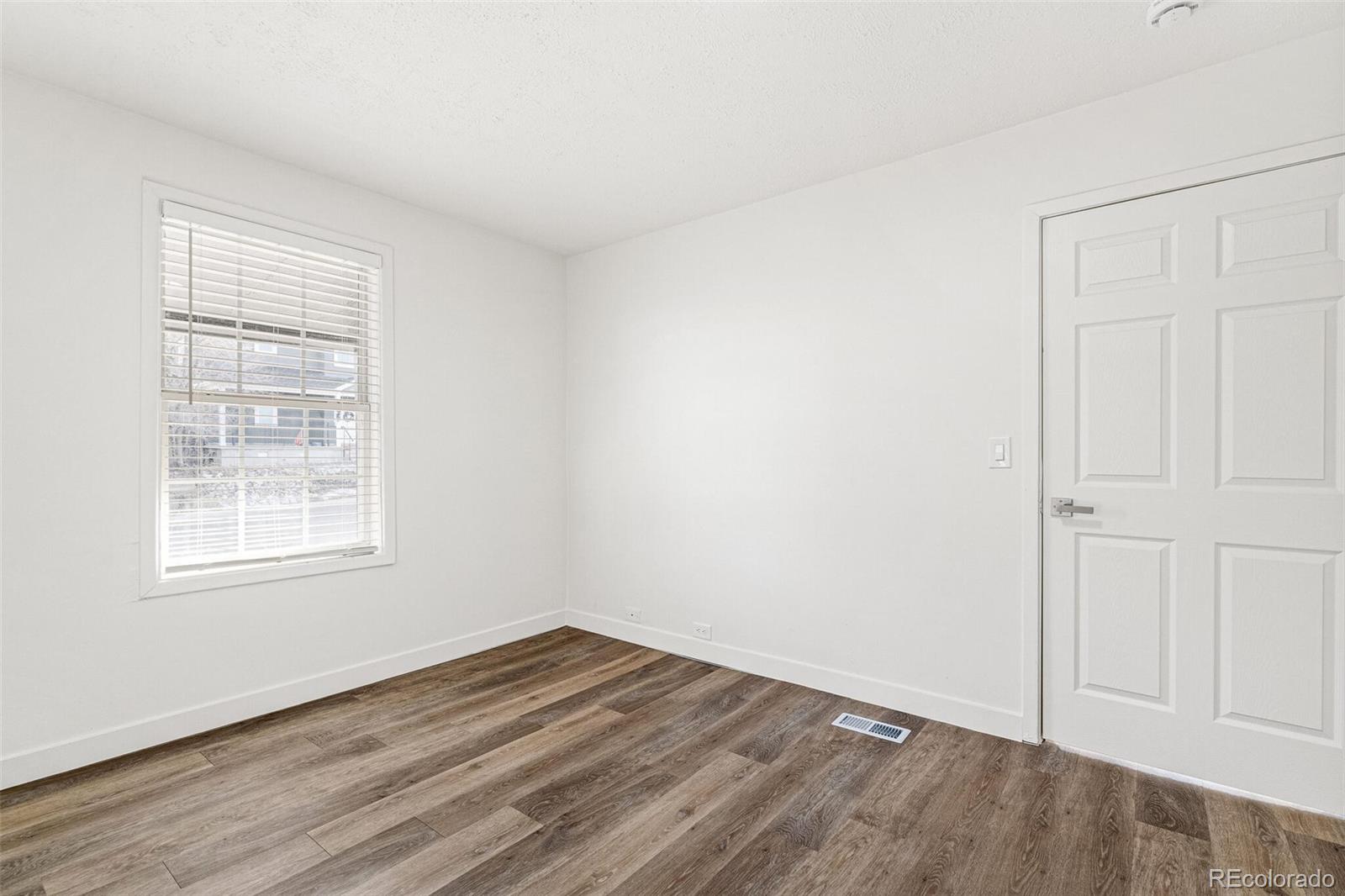 MLS Image #19 for 1517 w nevada place,denver, Colorado