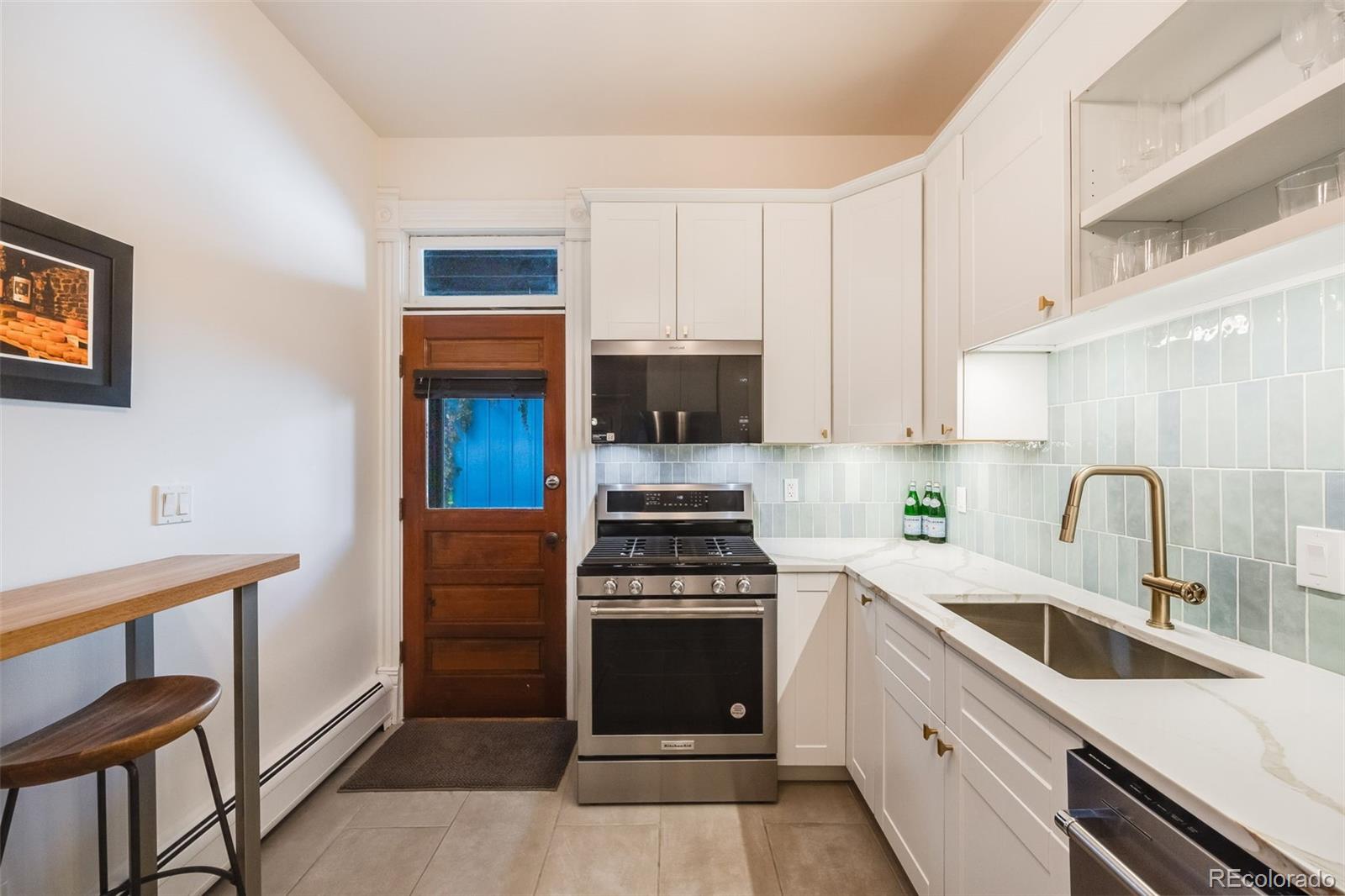 MLS Image #12 for 1215 n emerson street,denver, Colorado