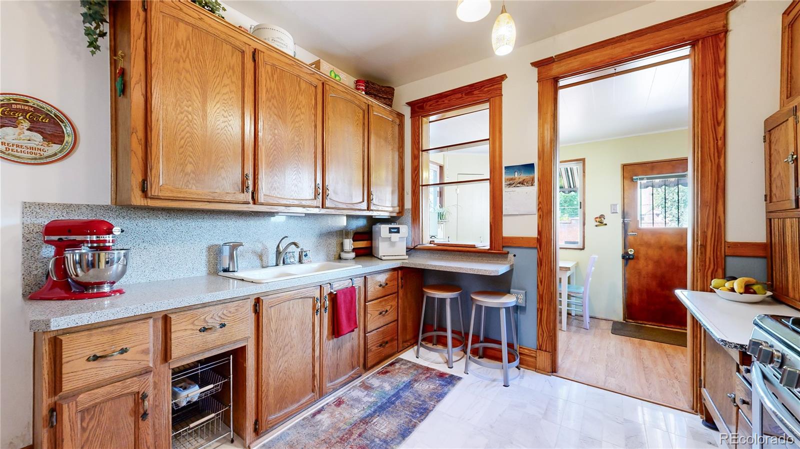 MLS Image #10 for 425 n pennsylvania street,denver, Colorado