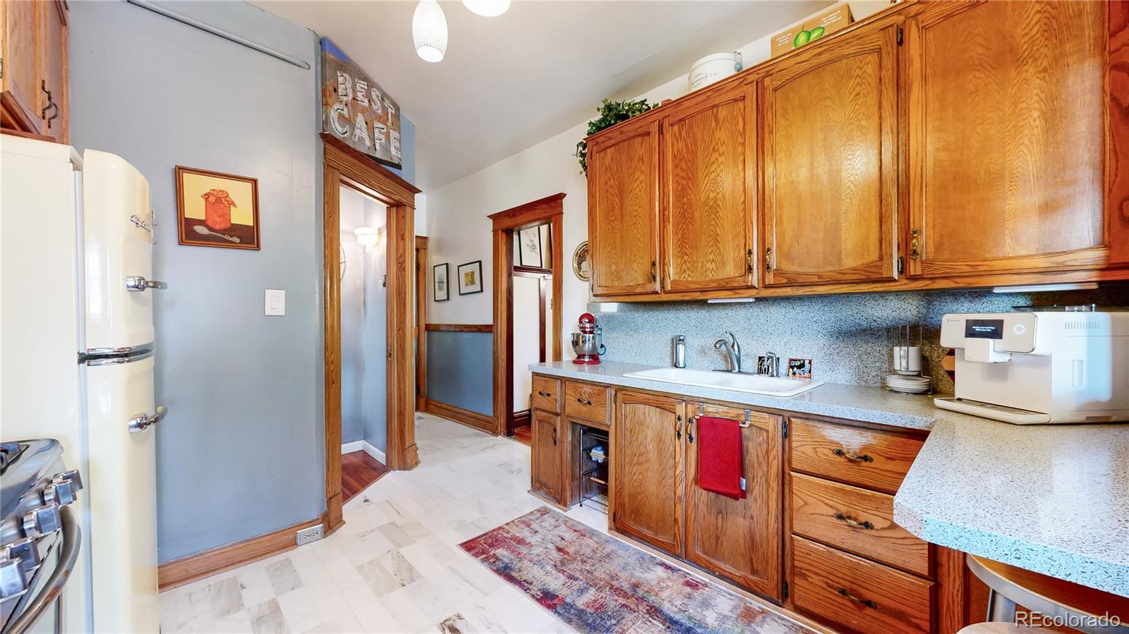 MLS Image #11 for 425 n pennsylvania street,denver, Colorado