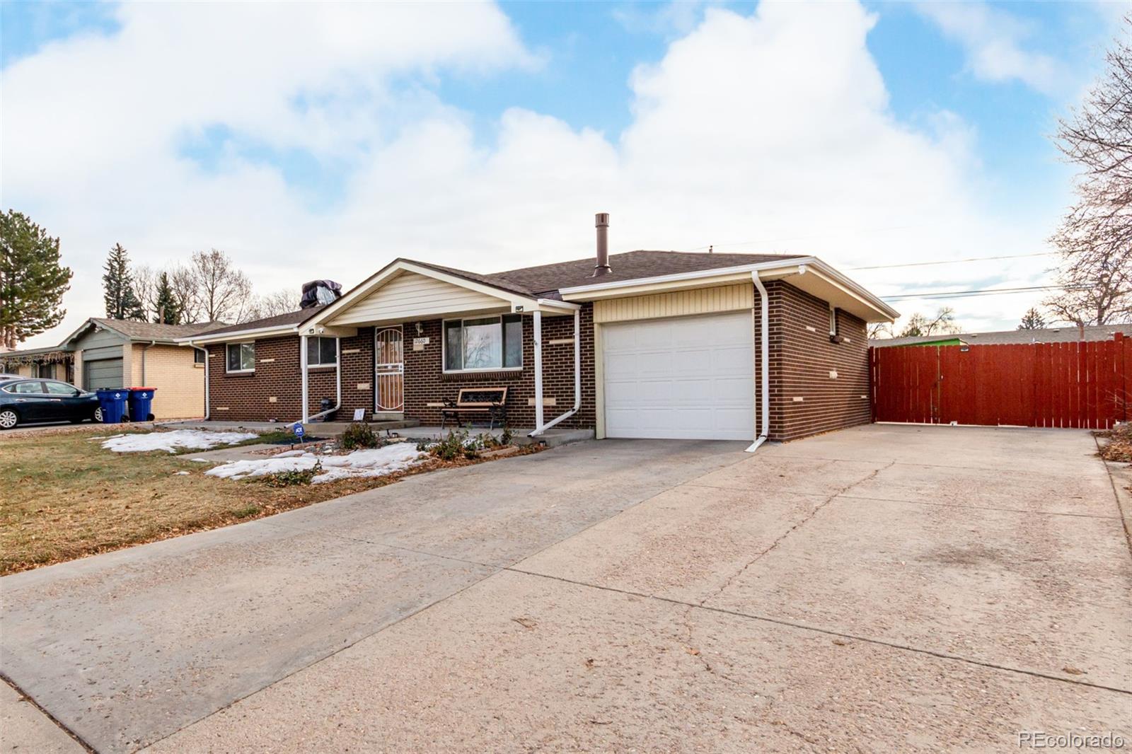 MLS Image #2 for 12660 e alaska place,aurora, Colorado