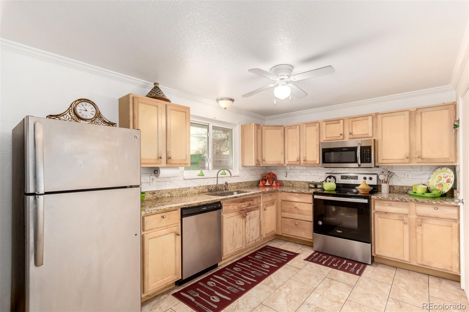 MLS Image #9 for 12660 e alaska place,aurora, Colorado