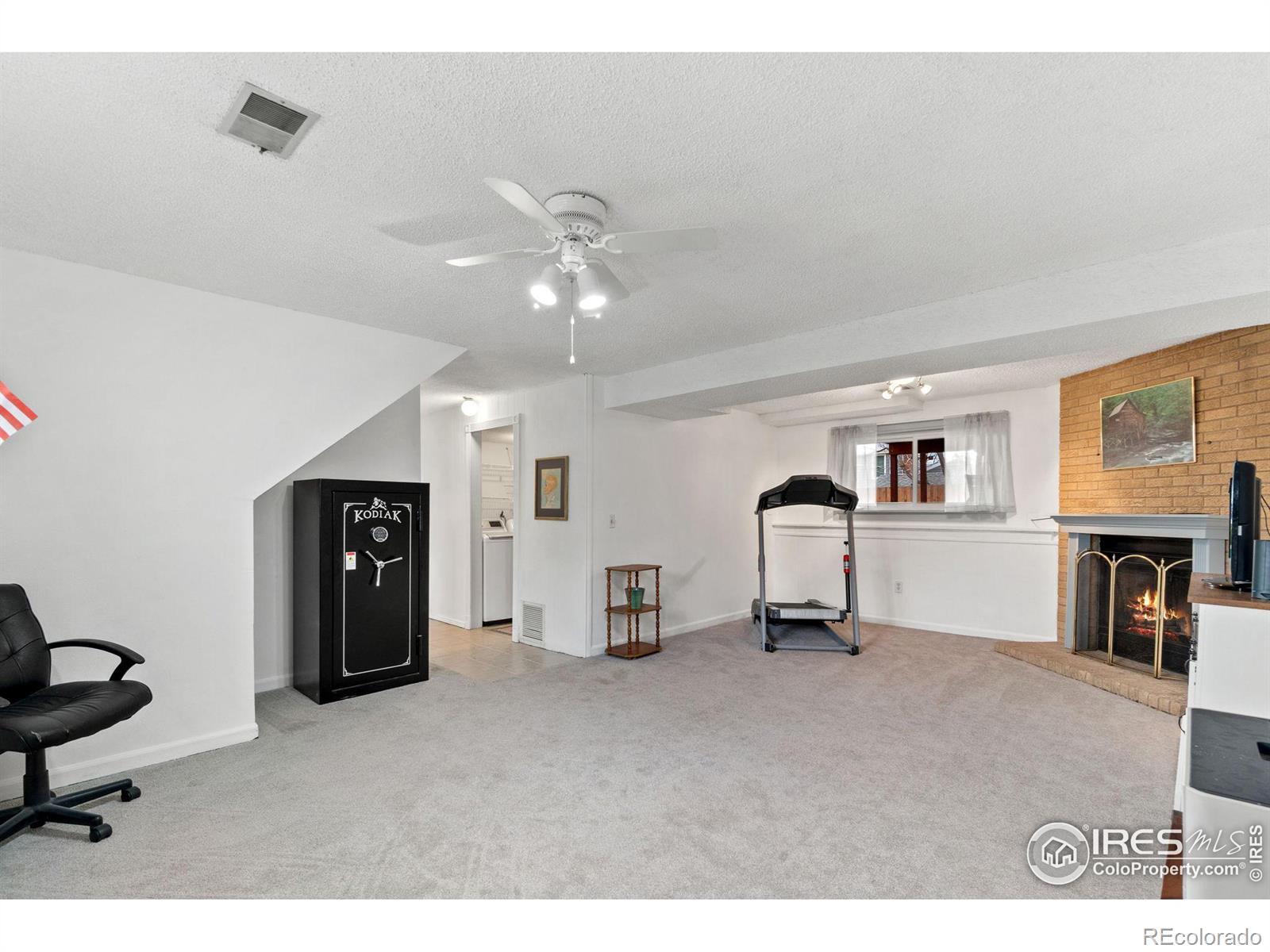 MLS Image #14 for 4290  woodglen boulevard,thornton, Colorado