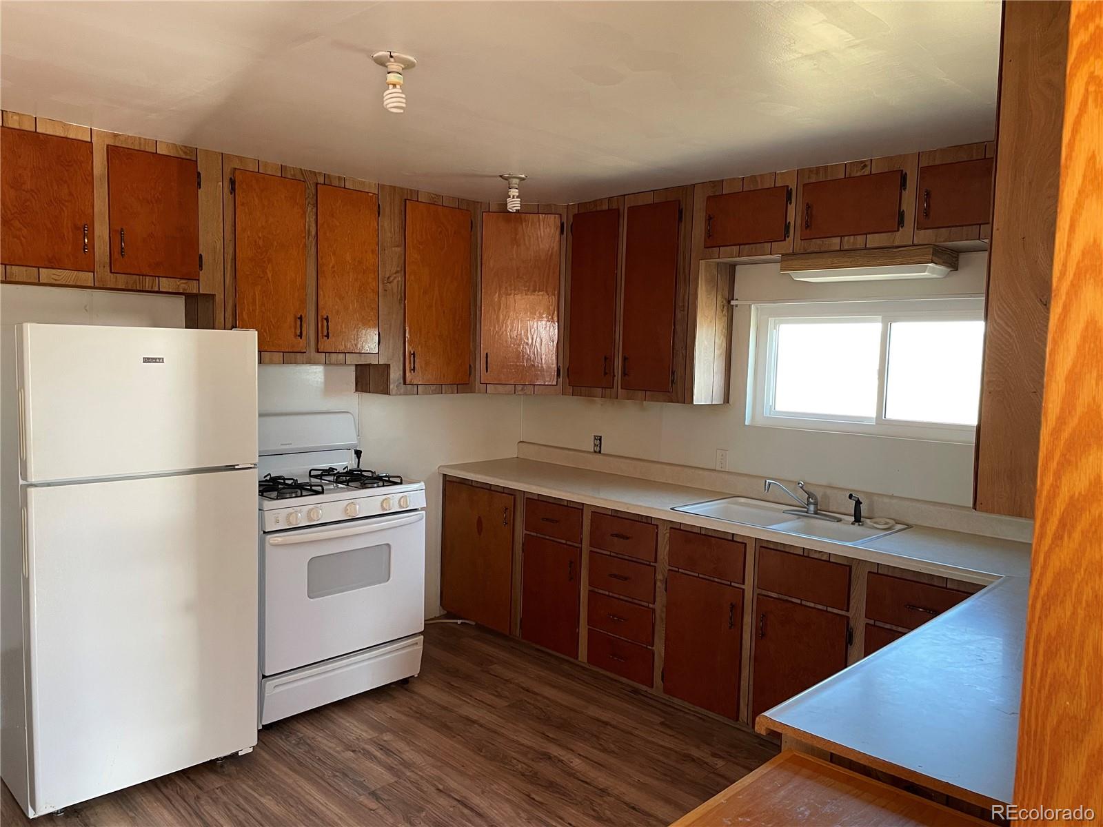 MLS Image #13 for 445  elm street,deer trail, Colorado