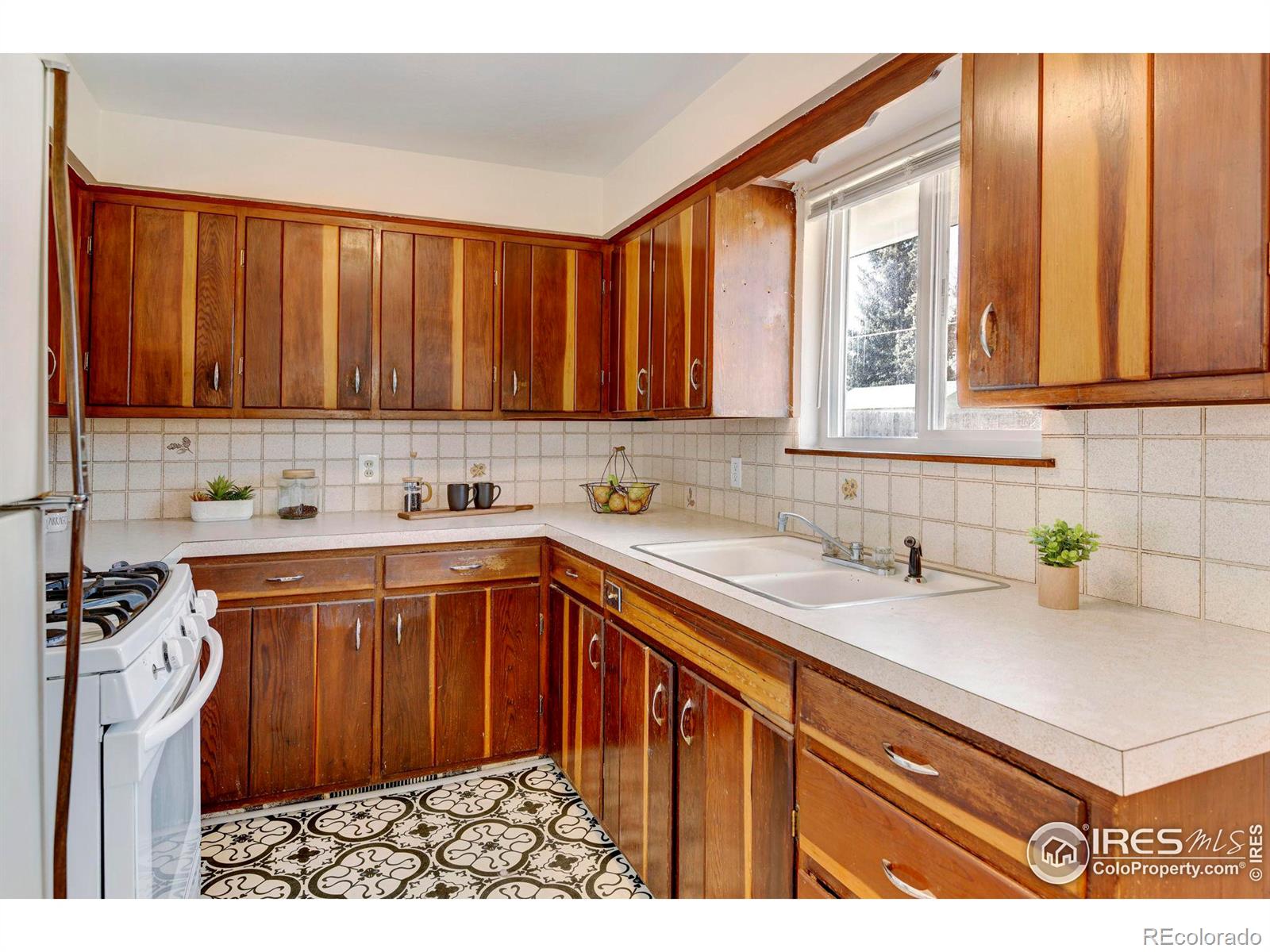 MLS Image #12 for 413  riddle drive,fort collins, Colorado