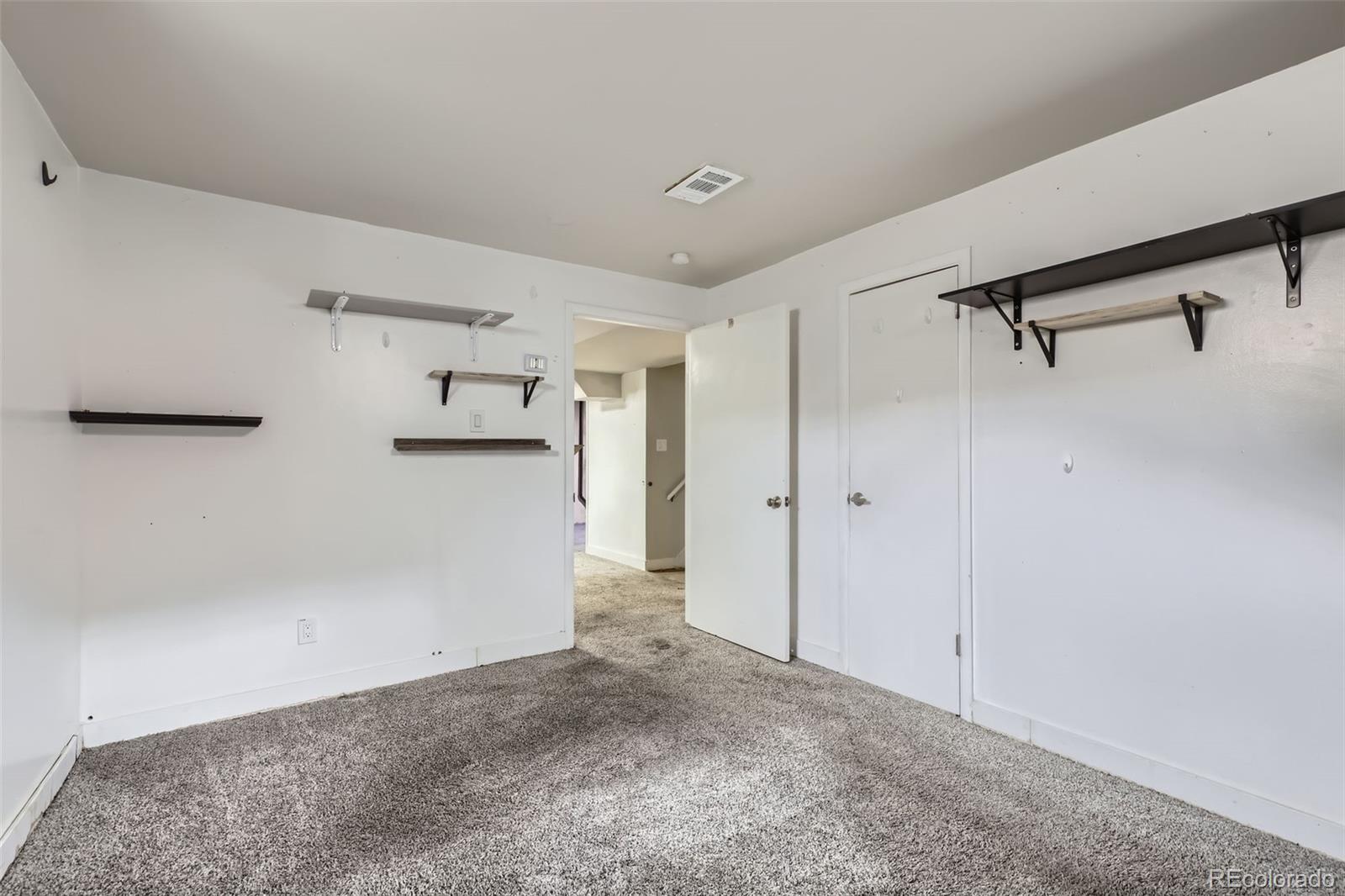 MLS Image #17 for 1281  worley drive,denver, Colorado