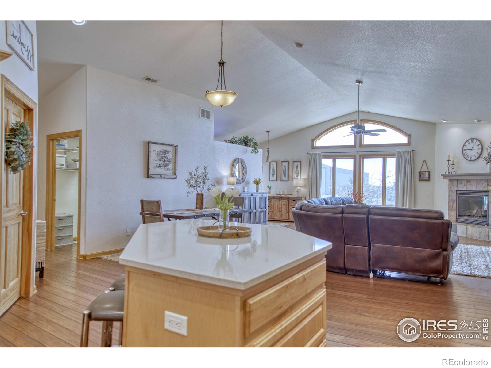 MLS Image #8 for 49055  county road 17 ,wellington, Colorado