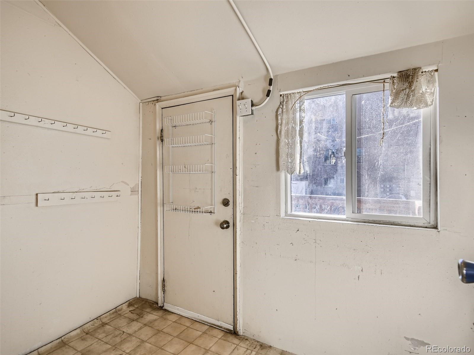 MLS Image #22 for 1253 n quitman street,denver, Colorado