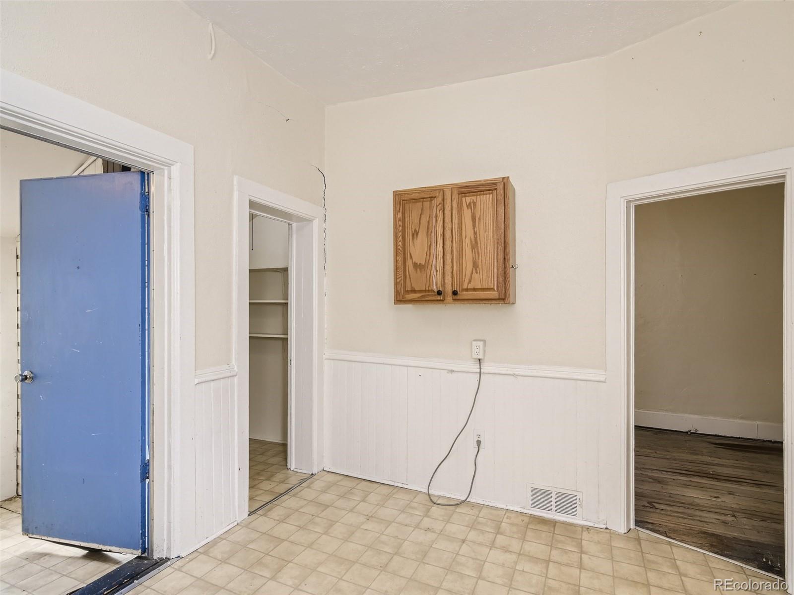 MLS Image #9 for 1253 n quitman street,denver, Colorado