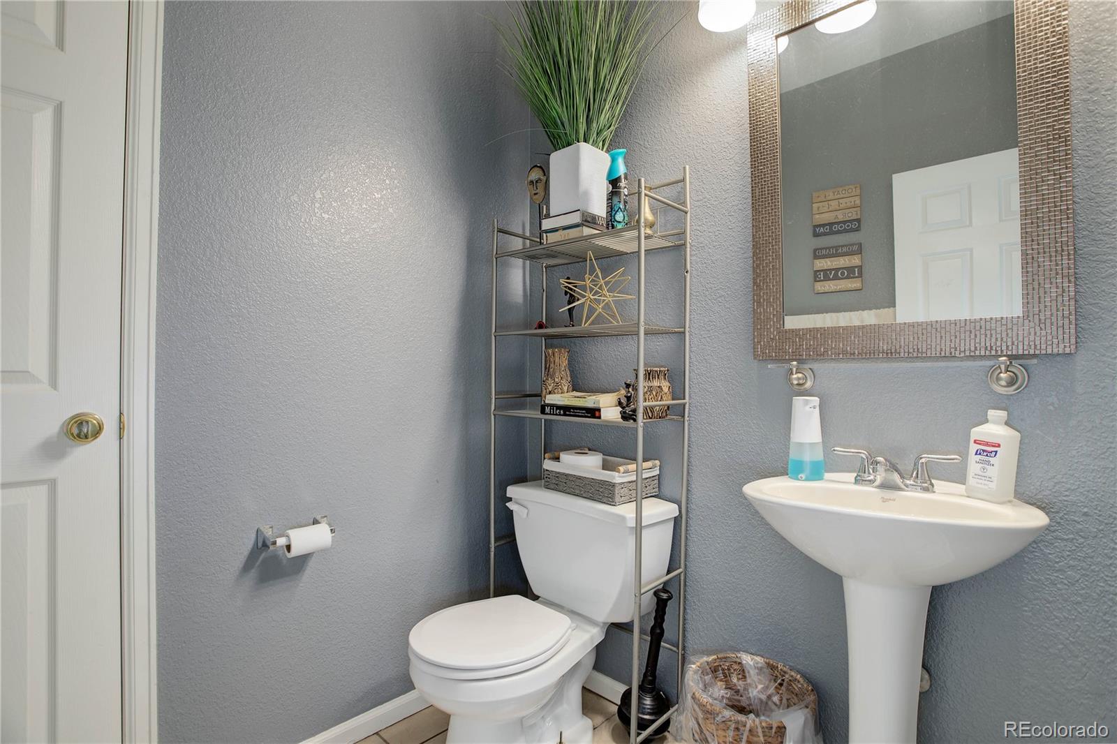 MLS Image #4 for 2799  syracuse court,denver, Colorado