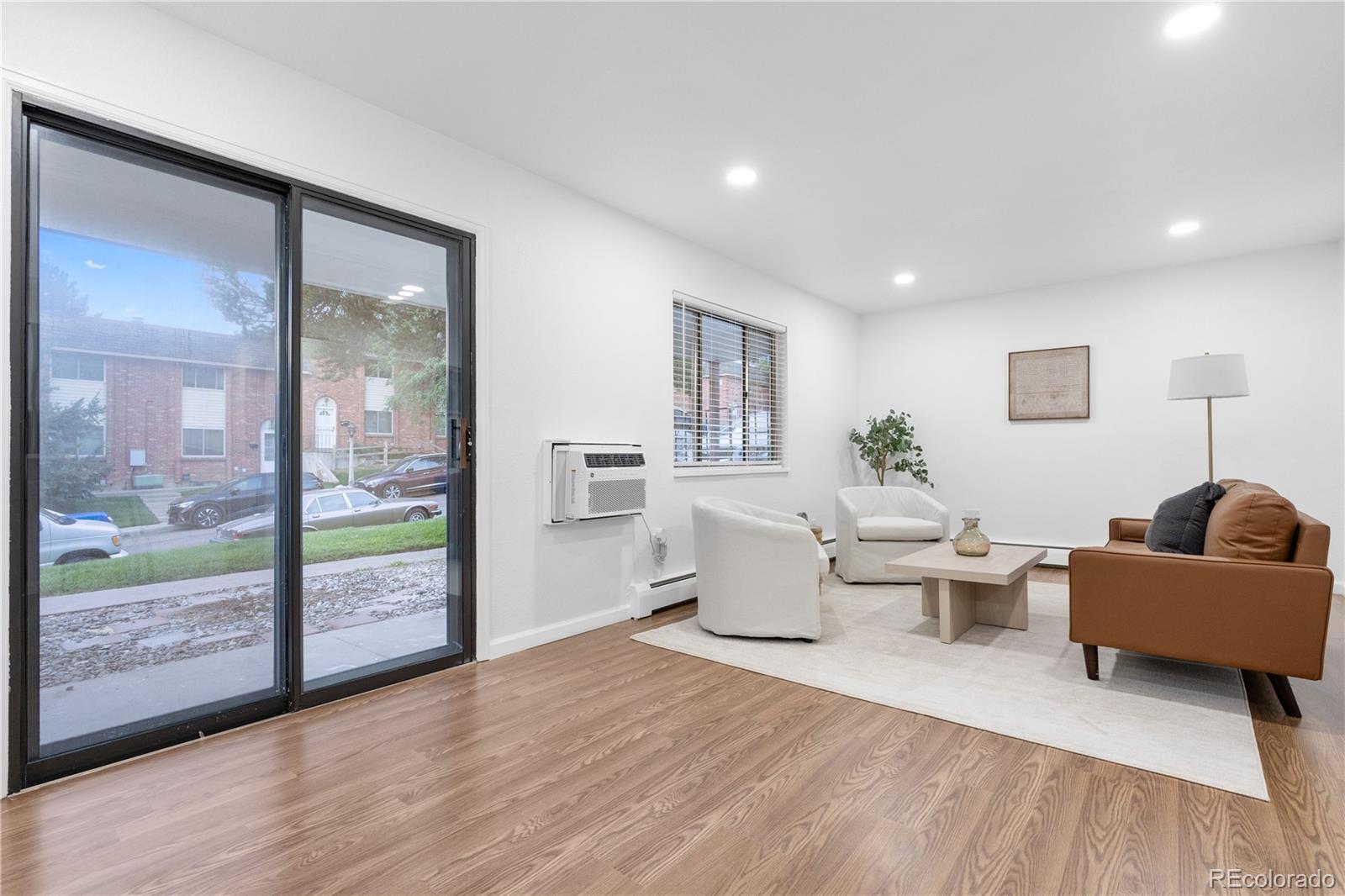 MLS Image #3 for 4593 s lowell boulevard,denver, Colorado