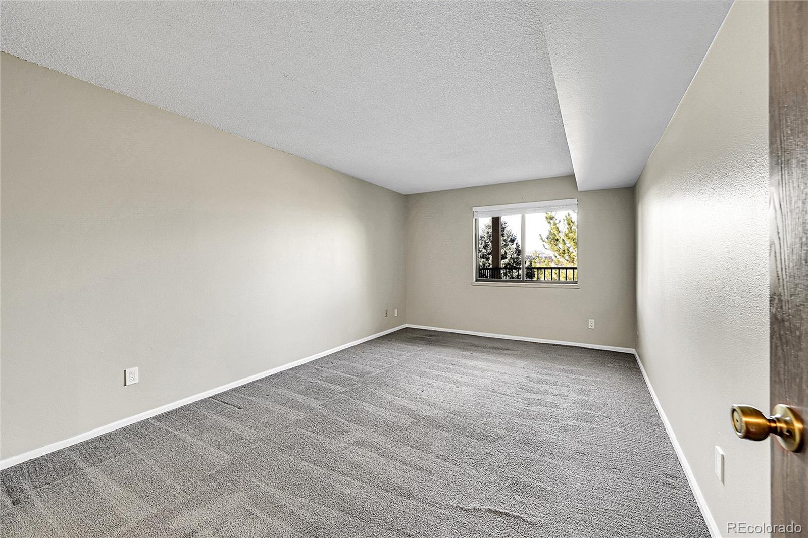 MLS Image #11 for 471 s kalispell way 305,aurora, Colorado