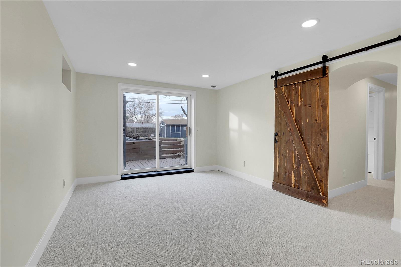 MLS Image #20 for 2511 s clarkson street,denver, Colorado