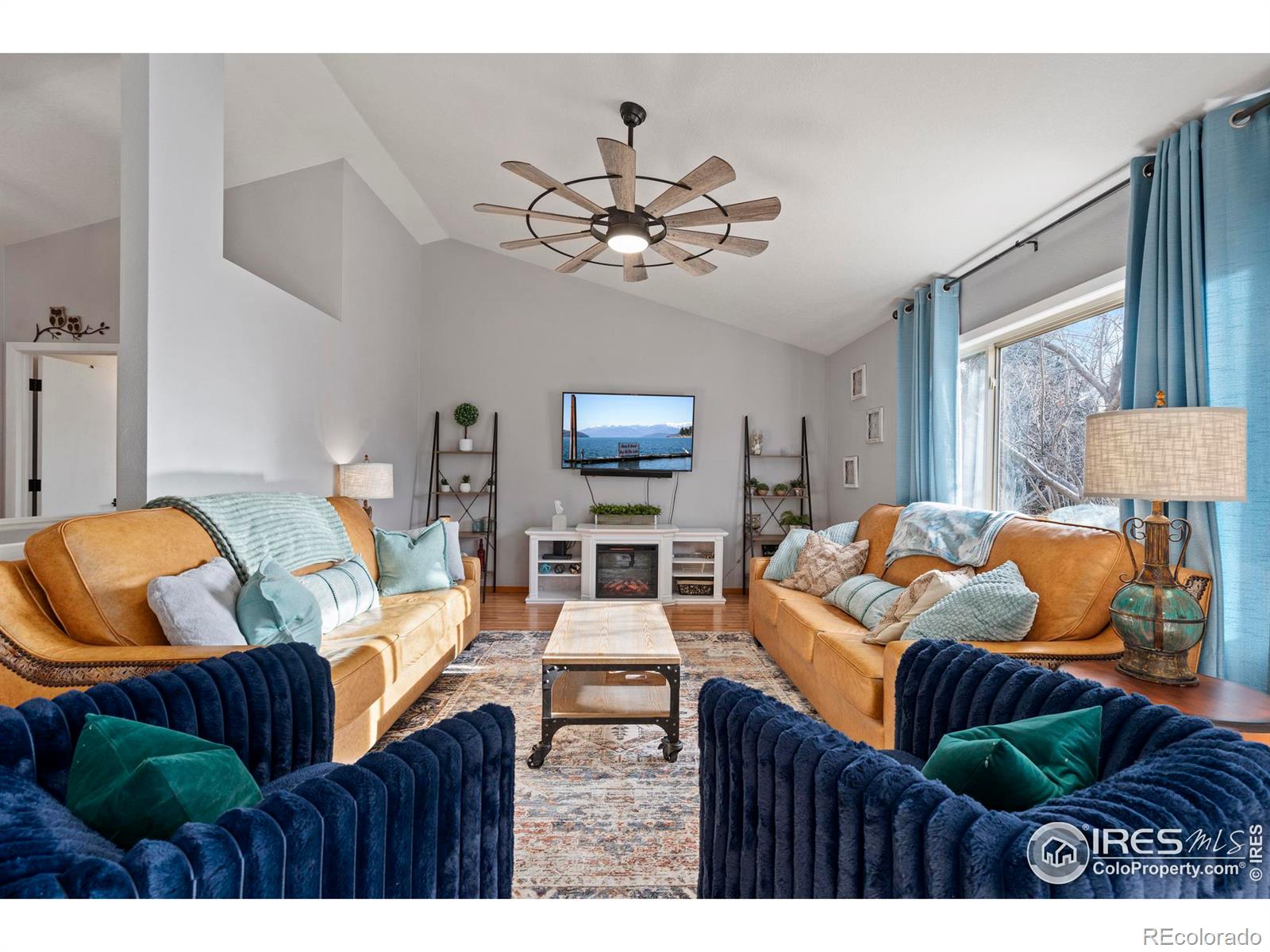 MLS Image #5 for 2438  mary beth court,loveland, Colorado