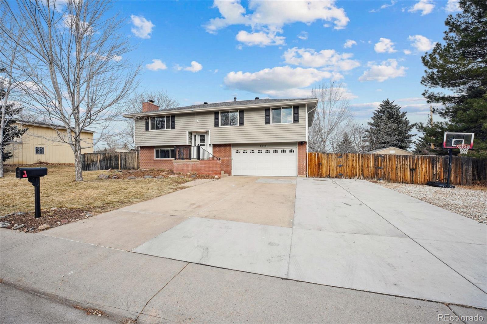 MLS Image #1 for 7636 s eaton way,littleton, Colorado