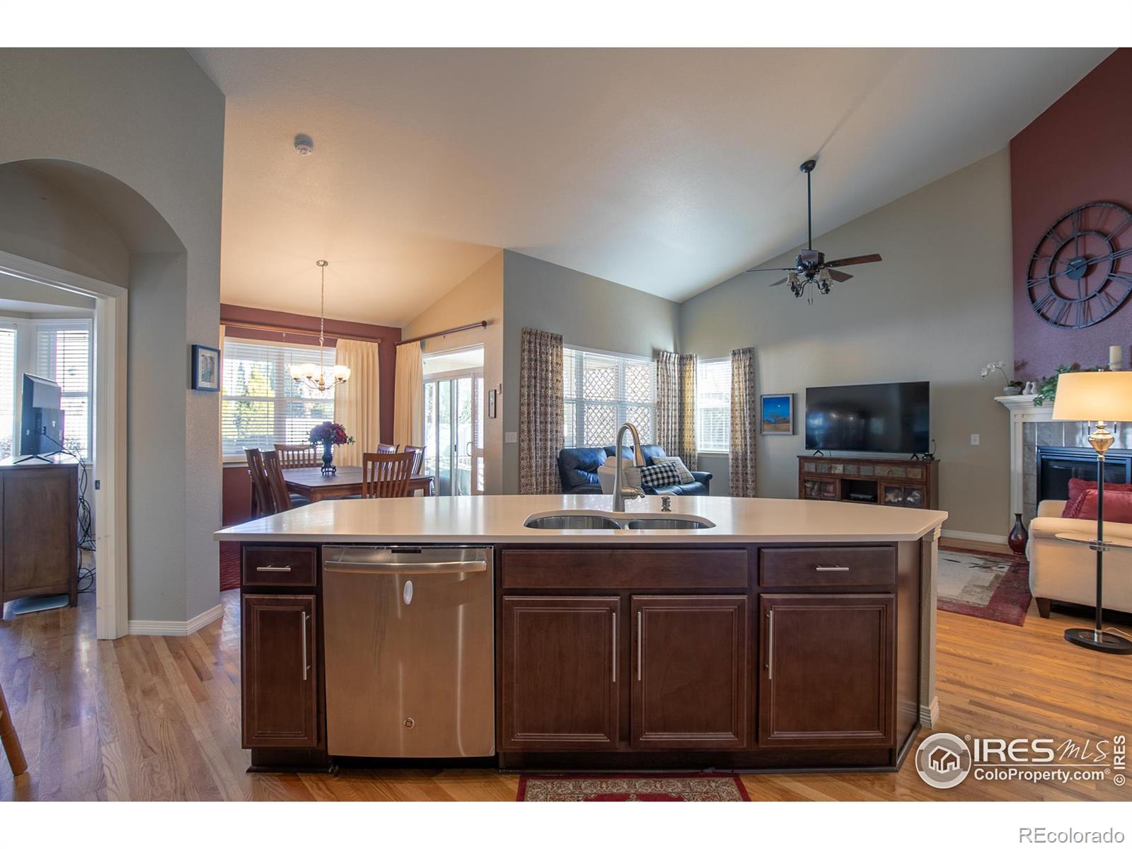 MLS Image #11 for 2106  winding drive,longmont, Colorado