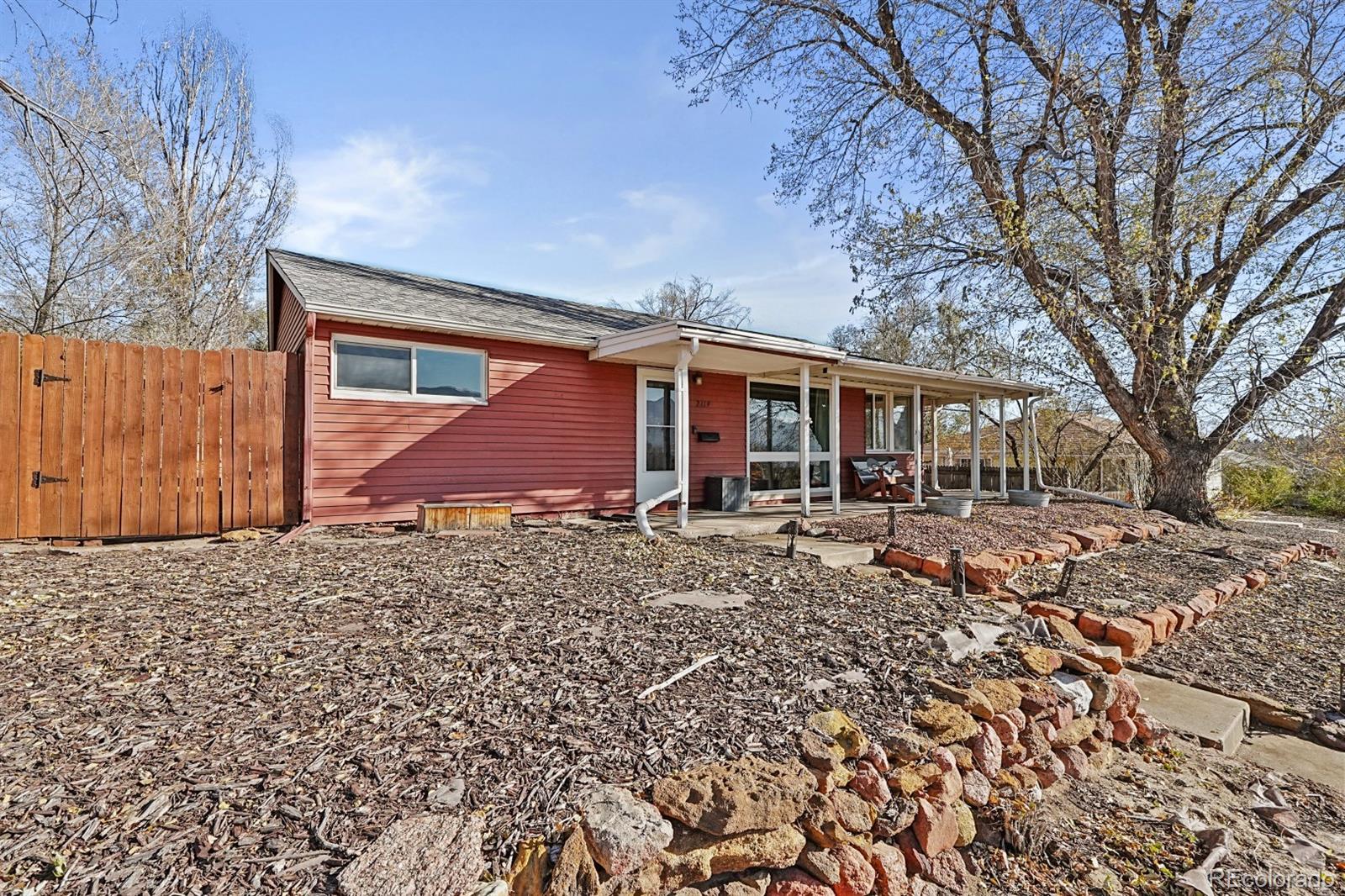 MLS Image #2 for 2119 n union boulevard,colorado springs, Colorado