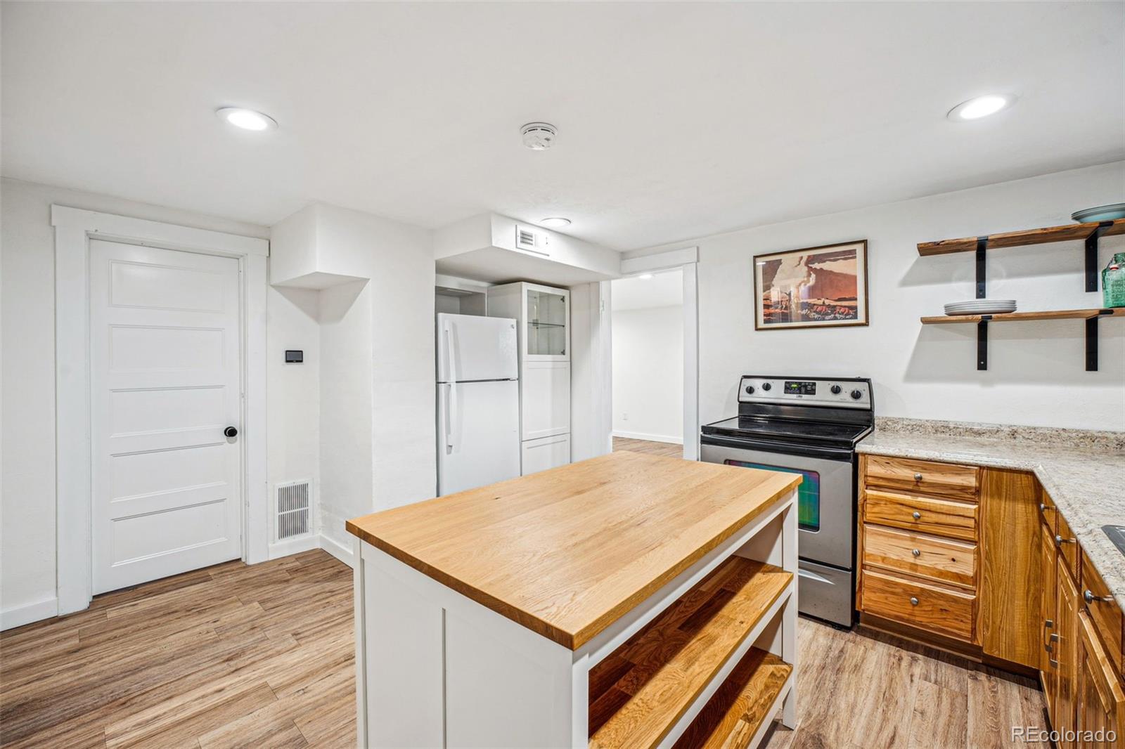 MLS Image #22 for 1420  dexter street,denver, Colorado