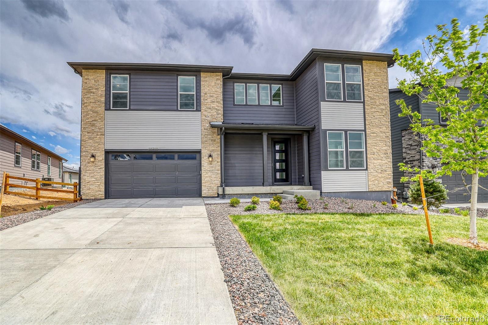 MLS Image #2 for 23708 e 42nd avenue,aurora, Colorado