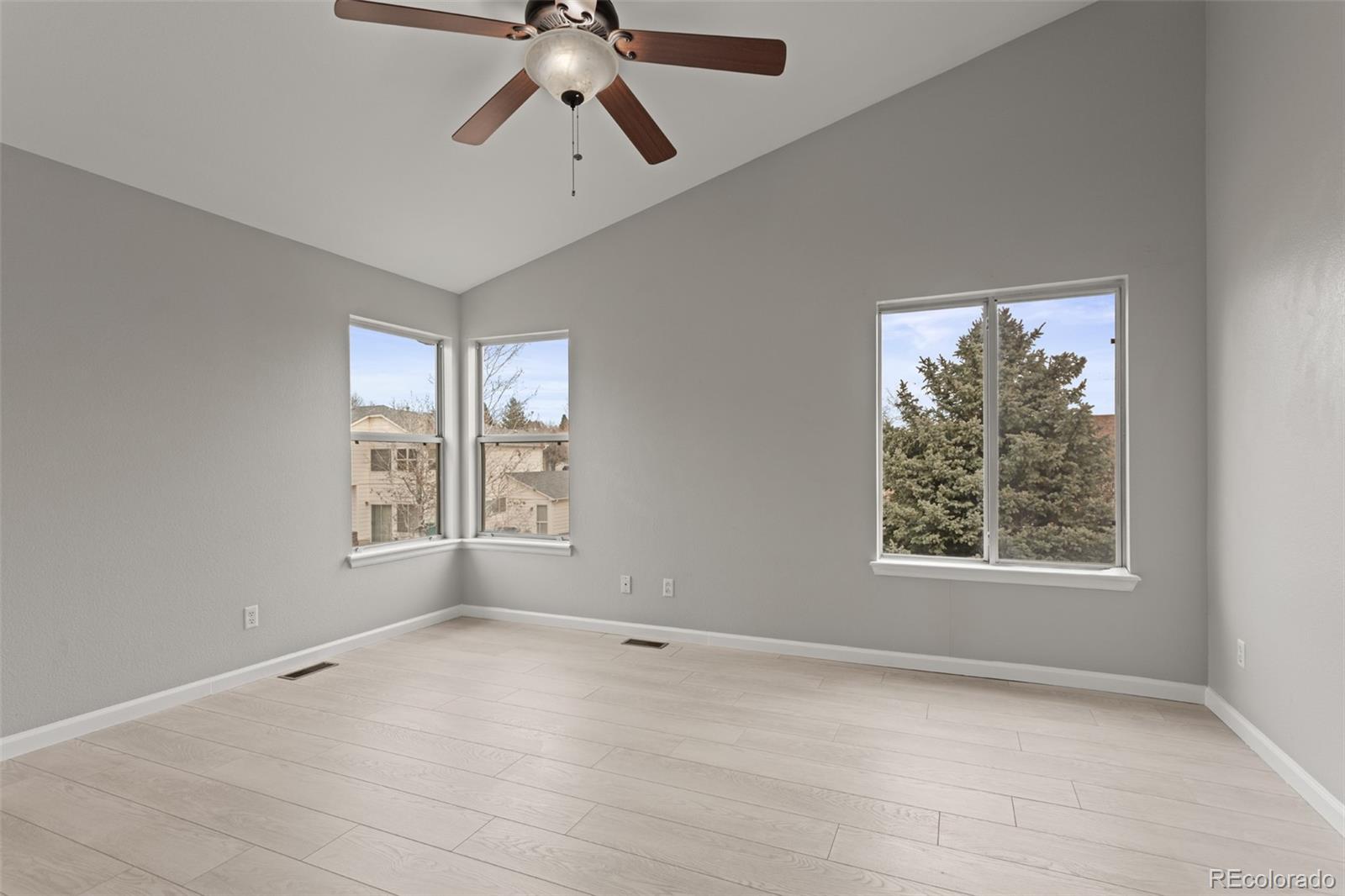 MLS Image #17 for 2144 s waco street,aurora, Colorado