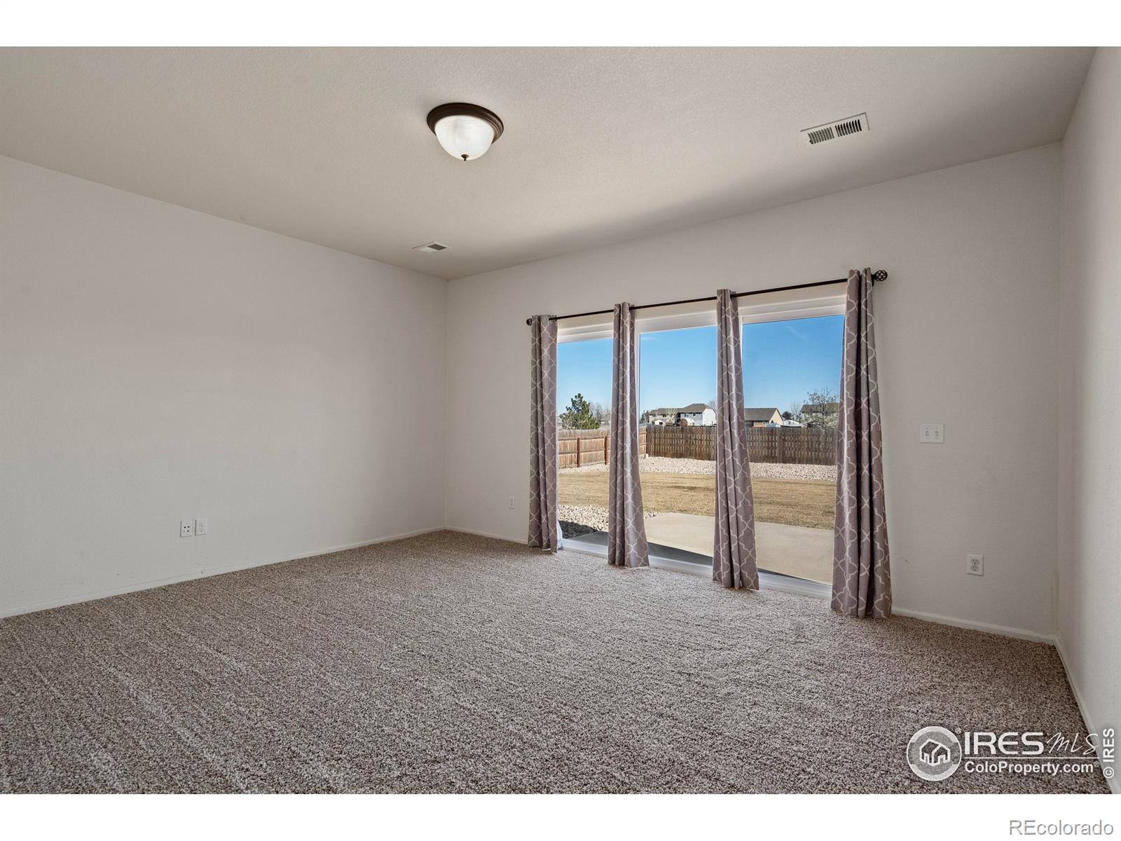 MLS Image #11 for 906  7th street,pierce, Colorado