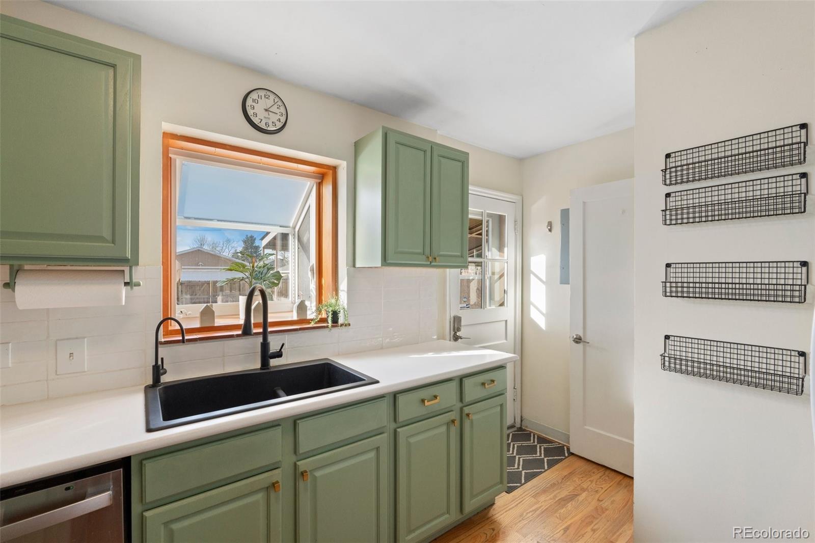 MLS Image #8 for 3075  elm street,denver, Colorado