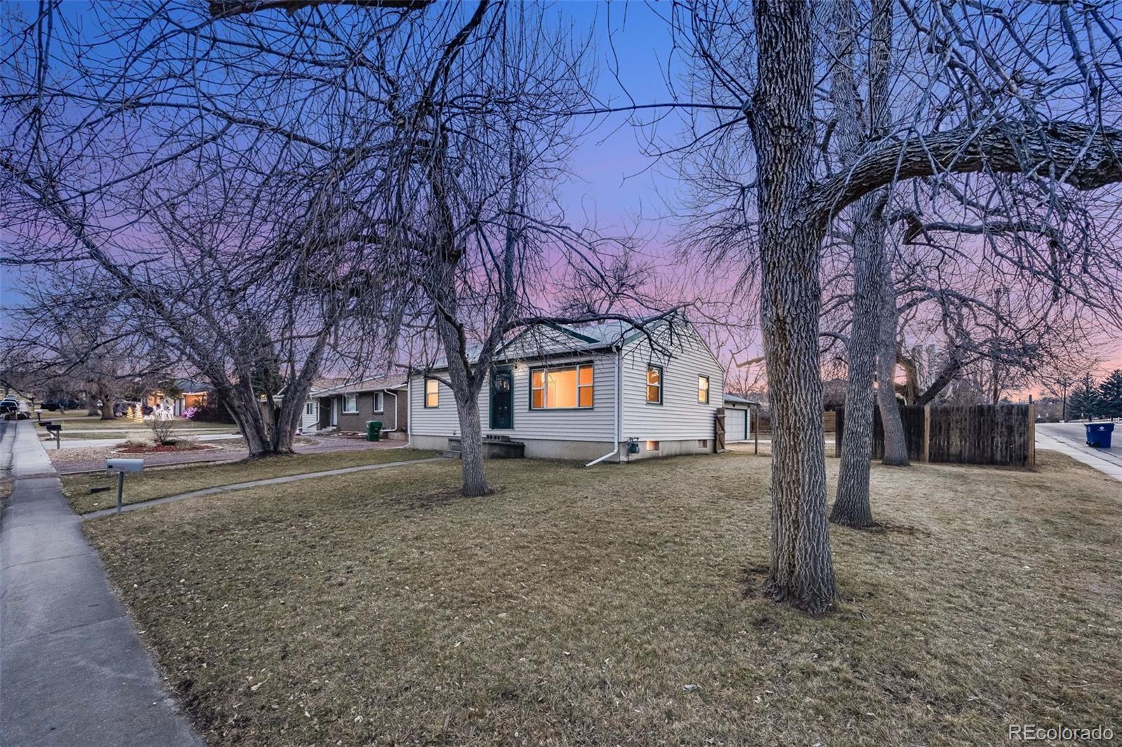 MLS Image #1 for 401 s oak street,lakewood, Colorado