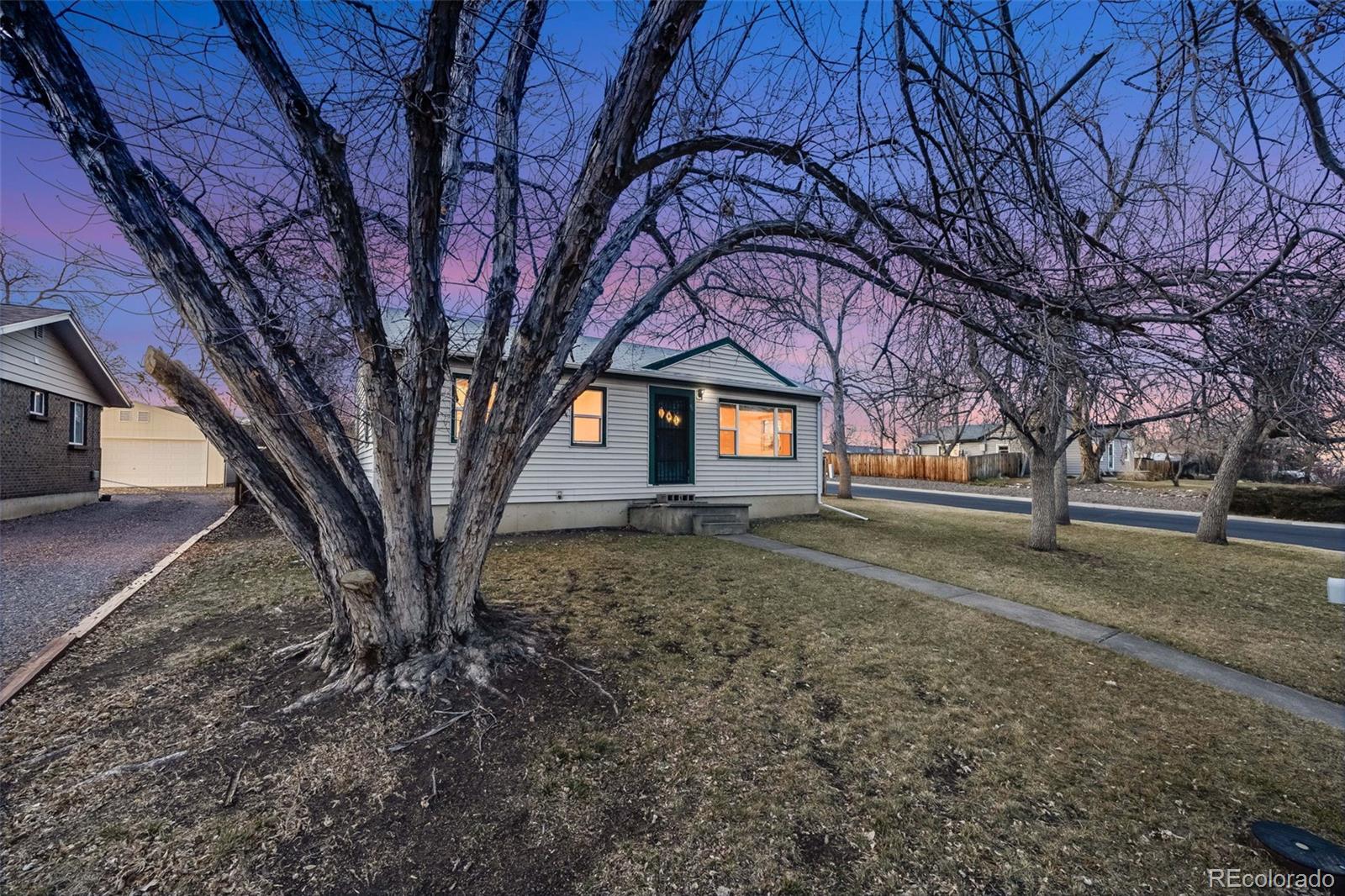 MLS Image #2 for 401 s oak street,lakewood, Colorado