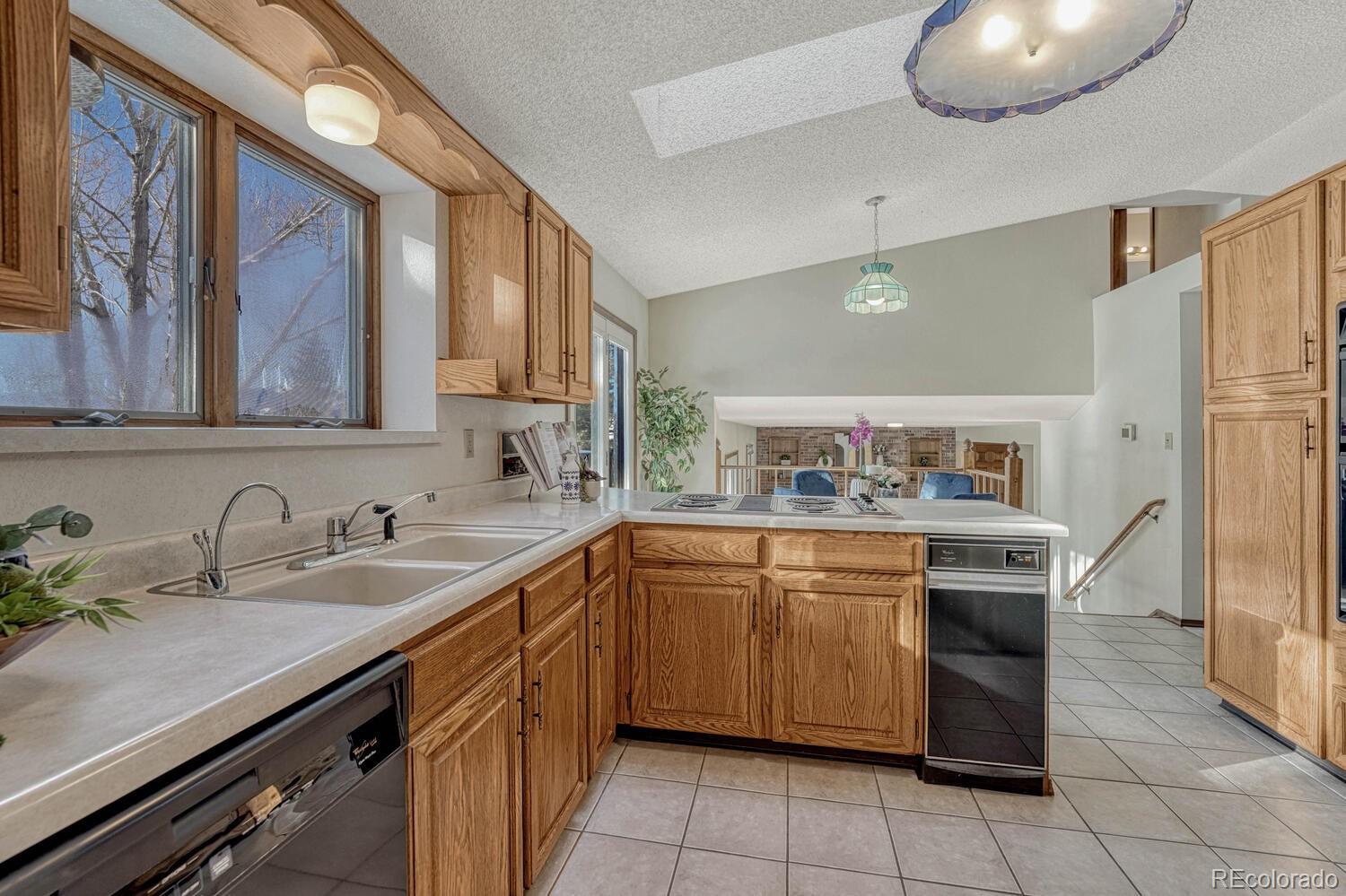 MLS Image #14 for 315  palm springs drive,colorado springs, Colorado