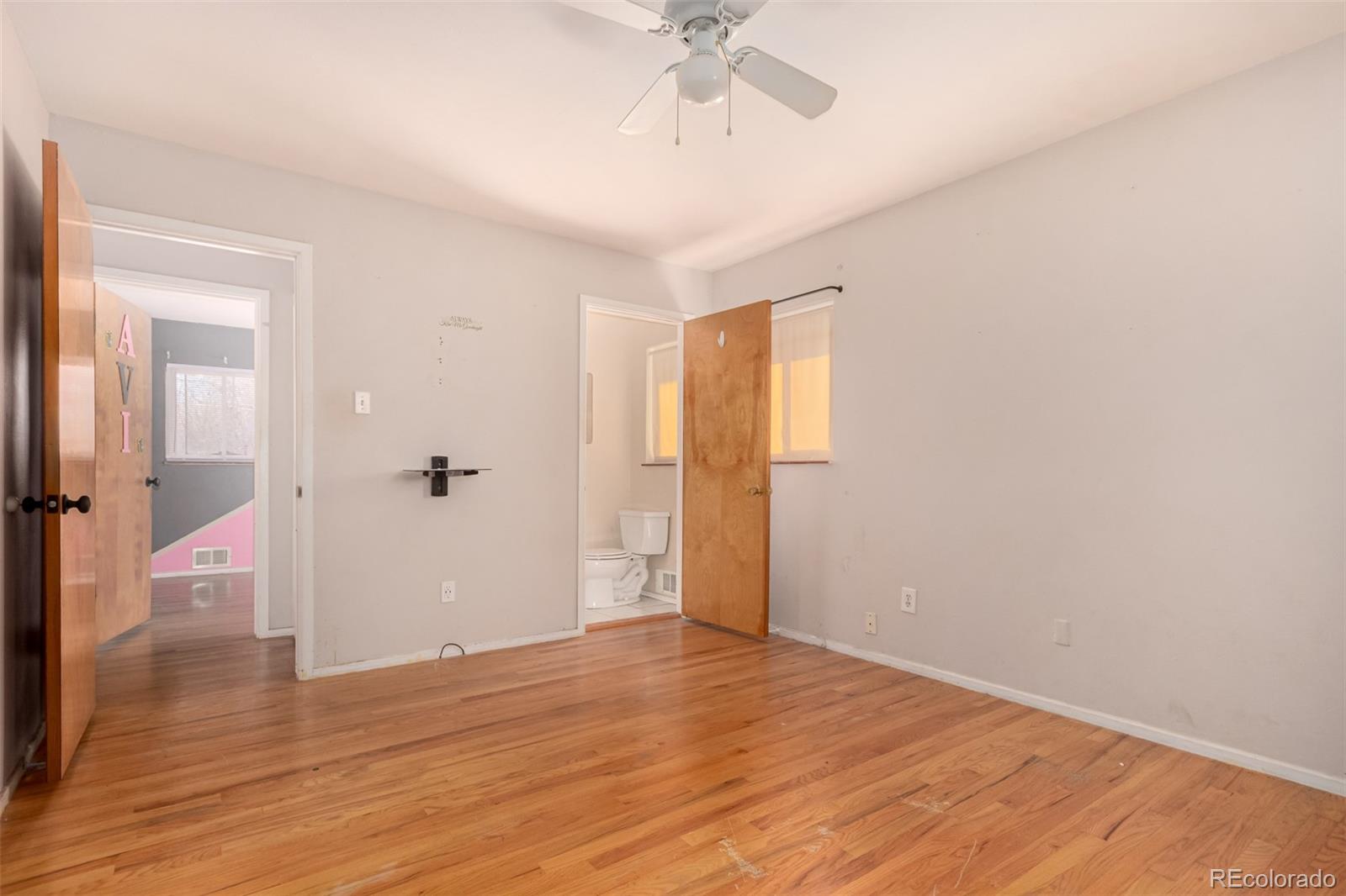 MLS Image #12 for 2800 s yates street,denver, Colorado