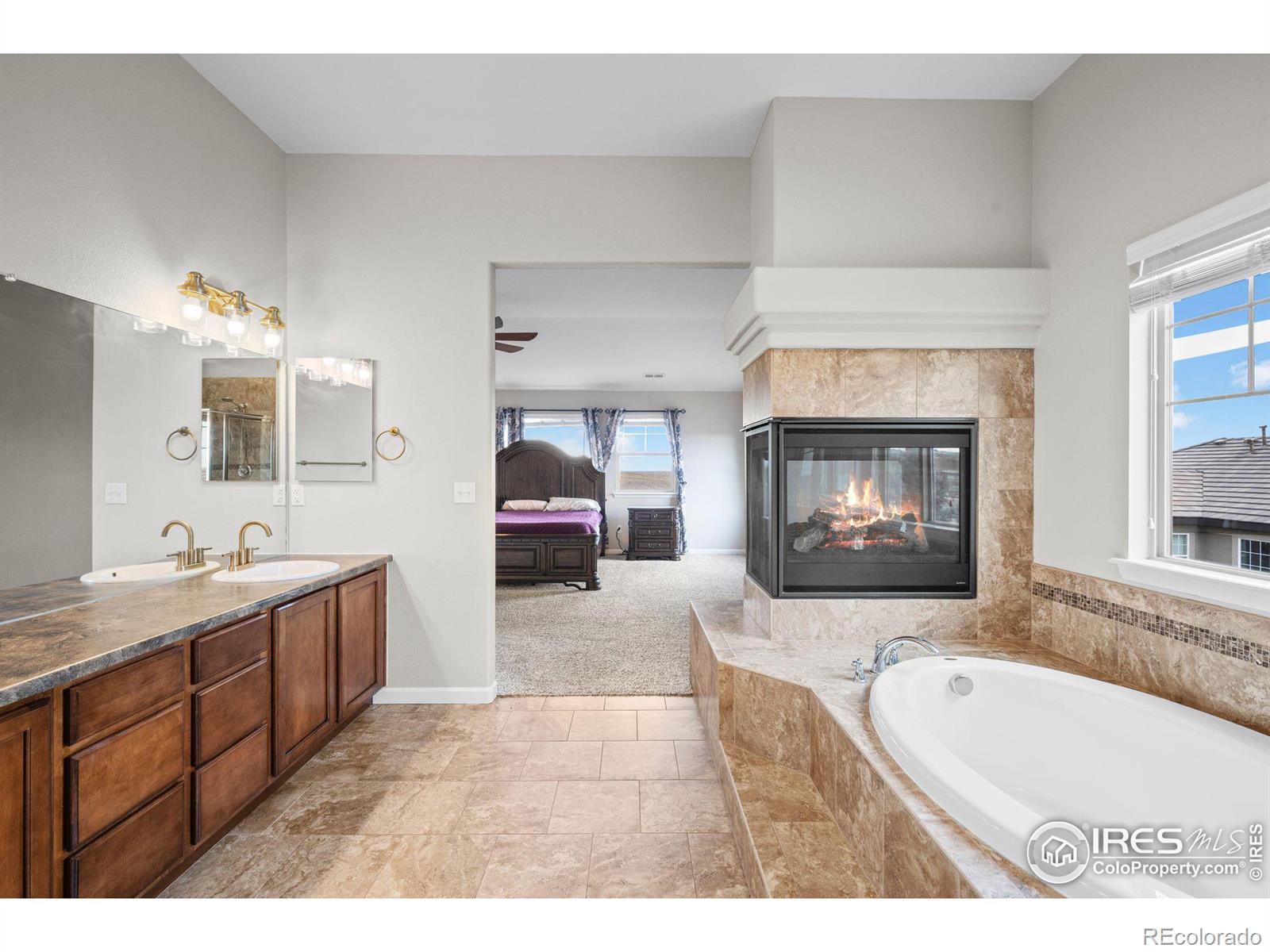 MLS Image #18 for 7690 s blackstone parkway,aurora, Colorado