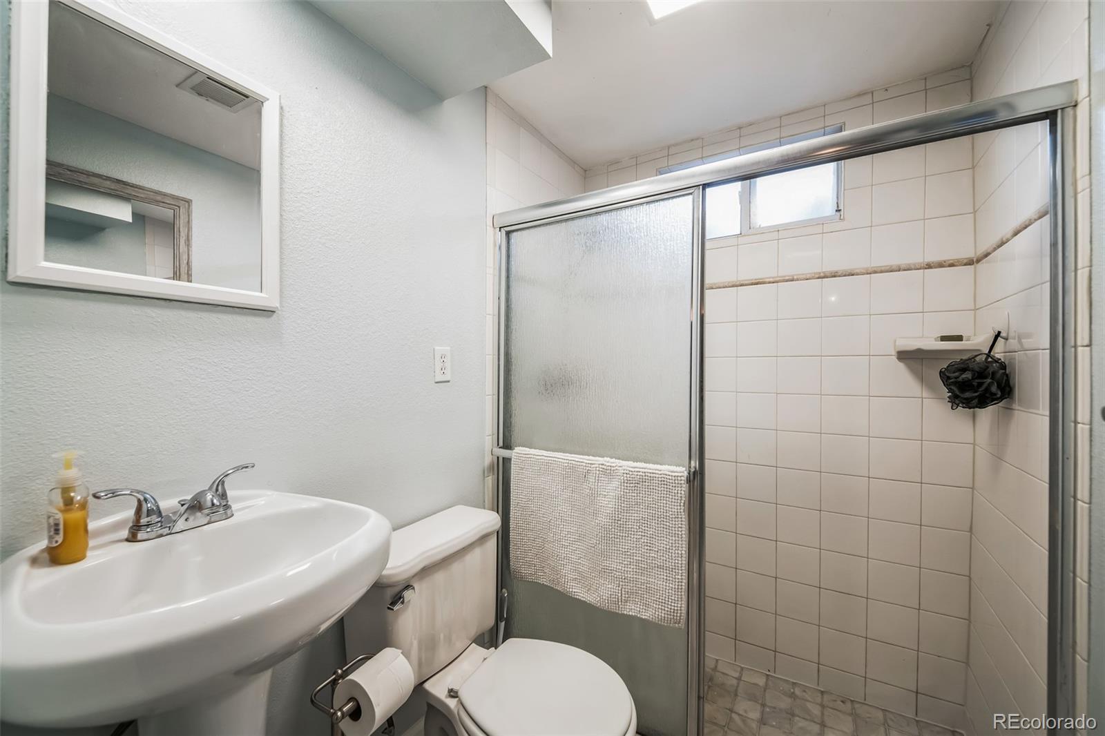 MLS Image #23 for 8089  greenwood boulevard,denver, Colorado