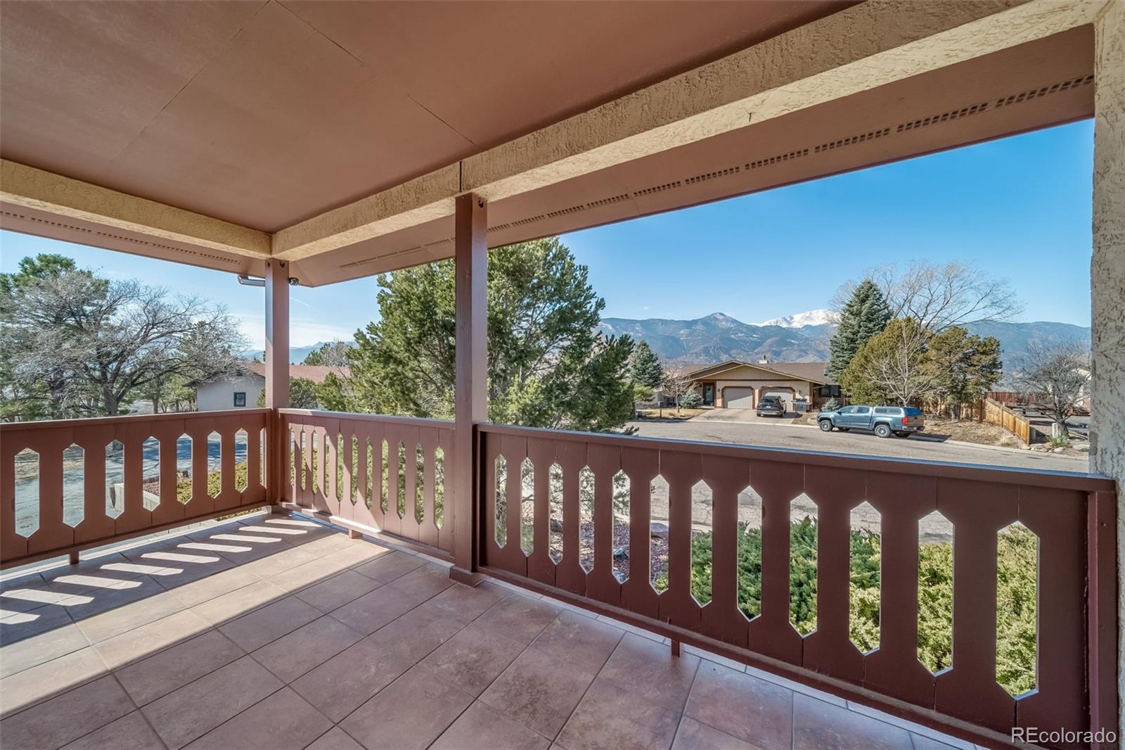 MLS Image #12 for 425  mesa vista court,colorado springs, Colorado