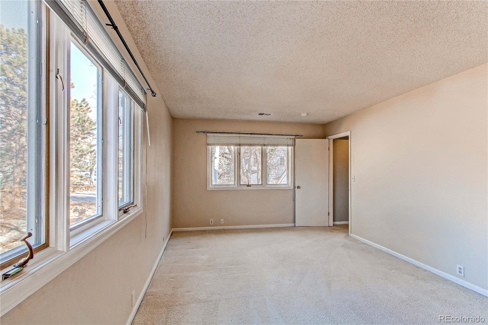 MLS Image #32 for 4505 s yosemite street,denver, Colorado