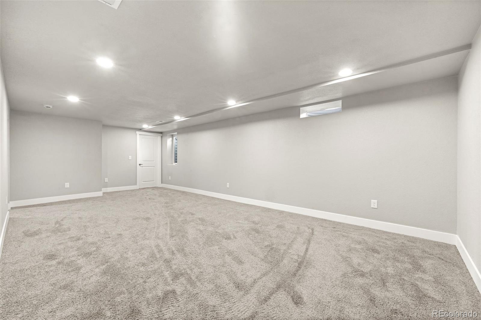 MLS Image #15 for 129 w 81st place,denver, Colorado