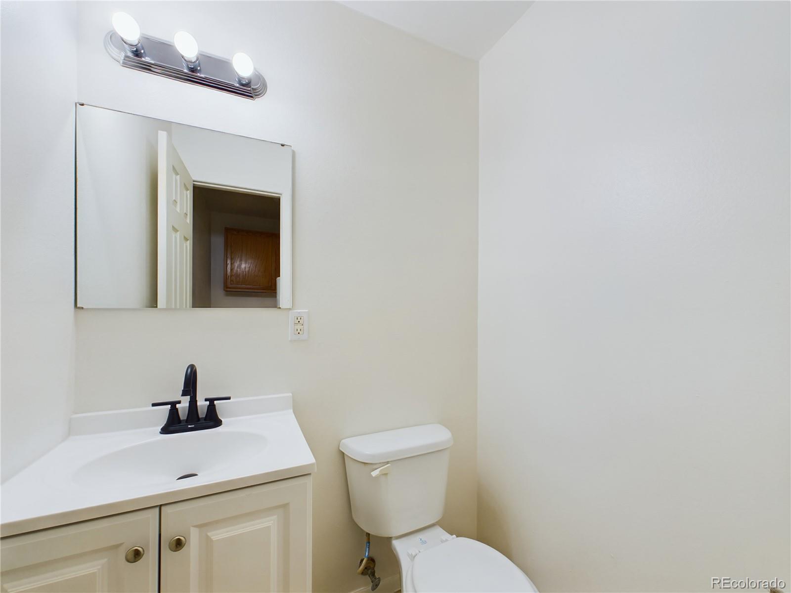 MLS Image #10 for 2115  coronado pkyn ,denver, Colorado