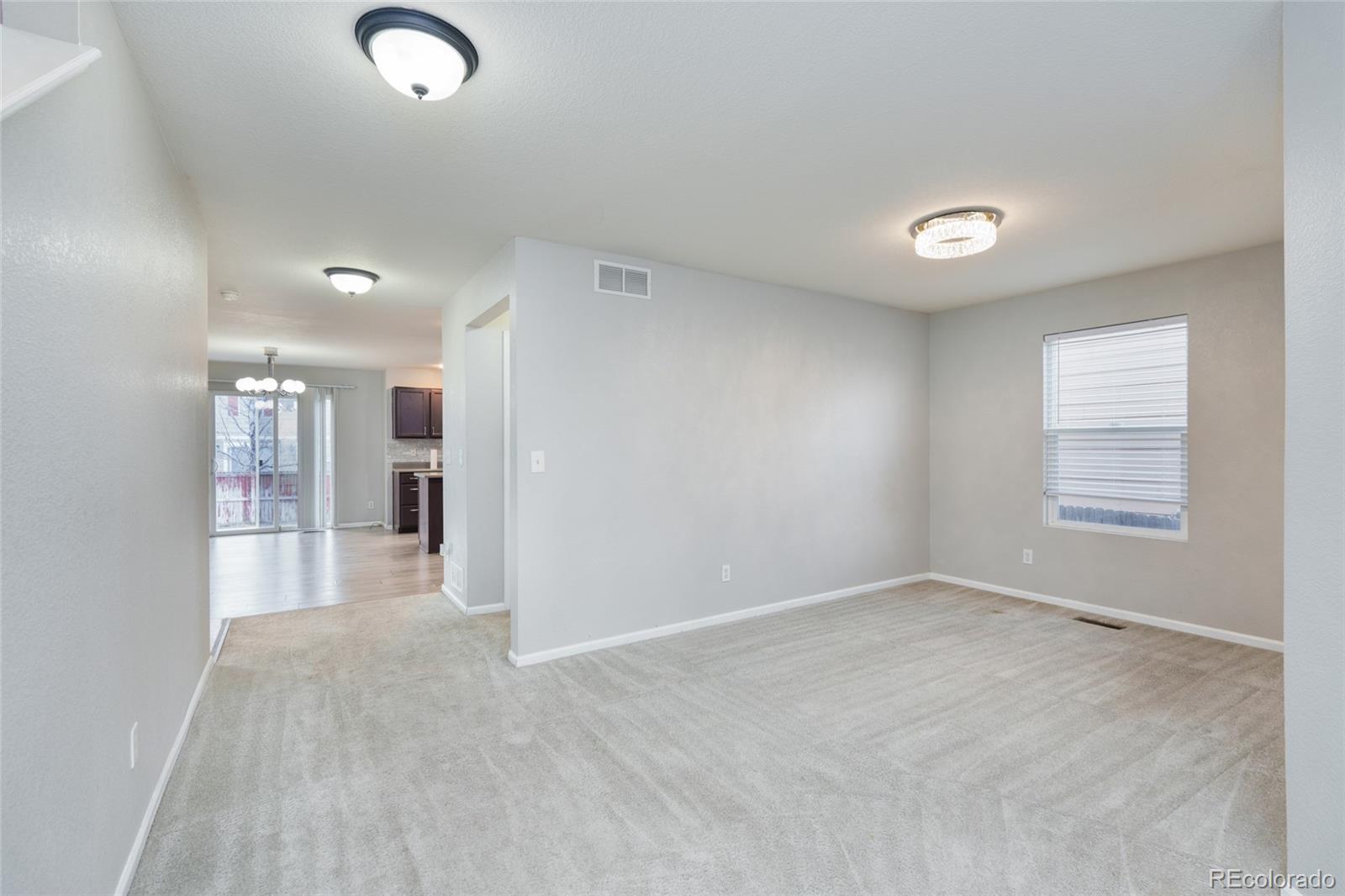 MLS Image #5 for 10049  granby drive,commerce city, Colorado